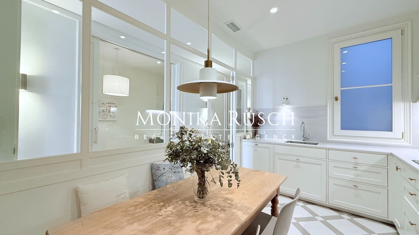 3 soverom Leilighet til salgs i Barcelona by - € 1 125 000 (Ref: 9803898)