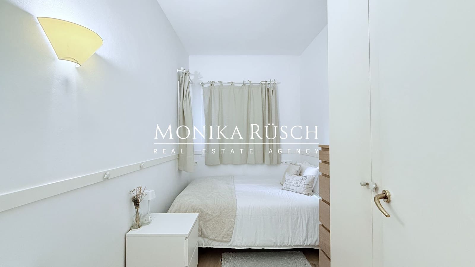 Piso de 2 habitaciones en Barcelona ciudad en alquiler con garaje - 2.140 € (Ref: 9824659)