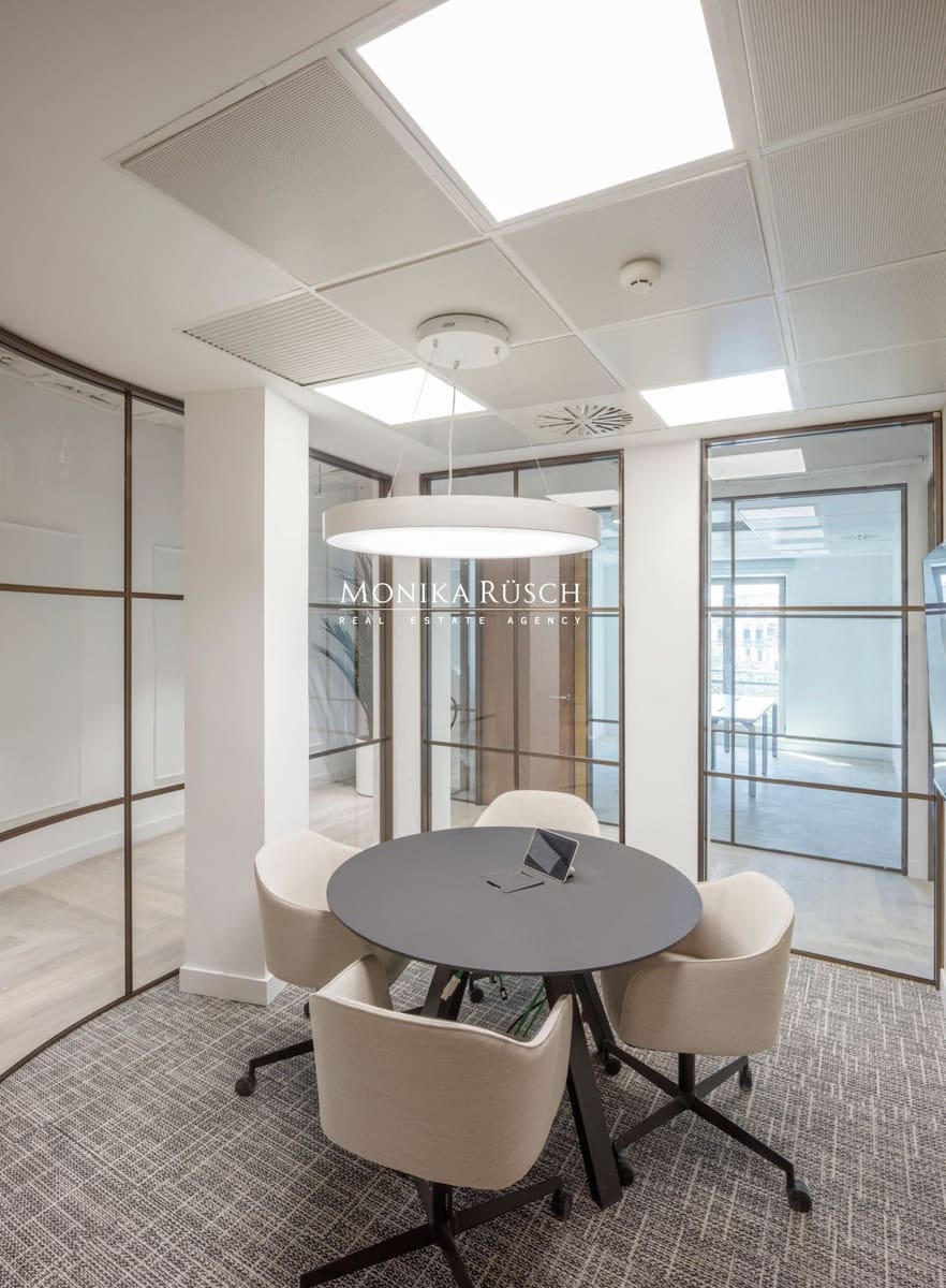 Escritório para arrendar em Barcelona cidade - 1 500 € (Ref: 9835166)