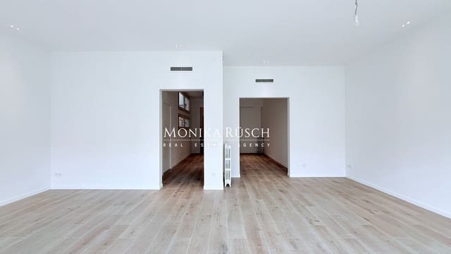 4 soveværelse Lejlighed til leje i Barcelona by - € 5.200 (Ref: 9838865)