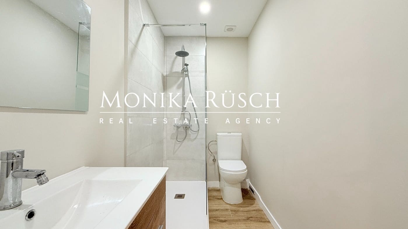 2 slaapkamer Flat te koop in Barcelona stad - € 450.000 (Ref: 9838868)