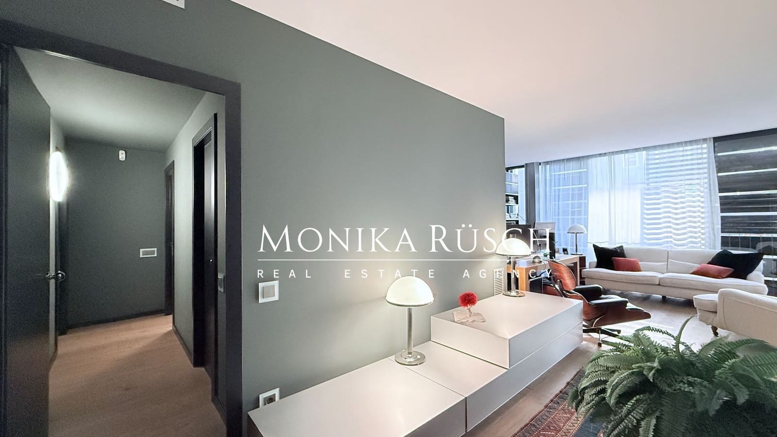 3 bedroom Flat for sale in Barcelona city with garage - € 1,050,000 (Ref: 9838870)