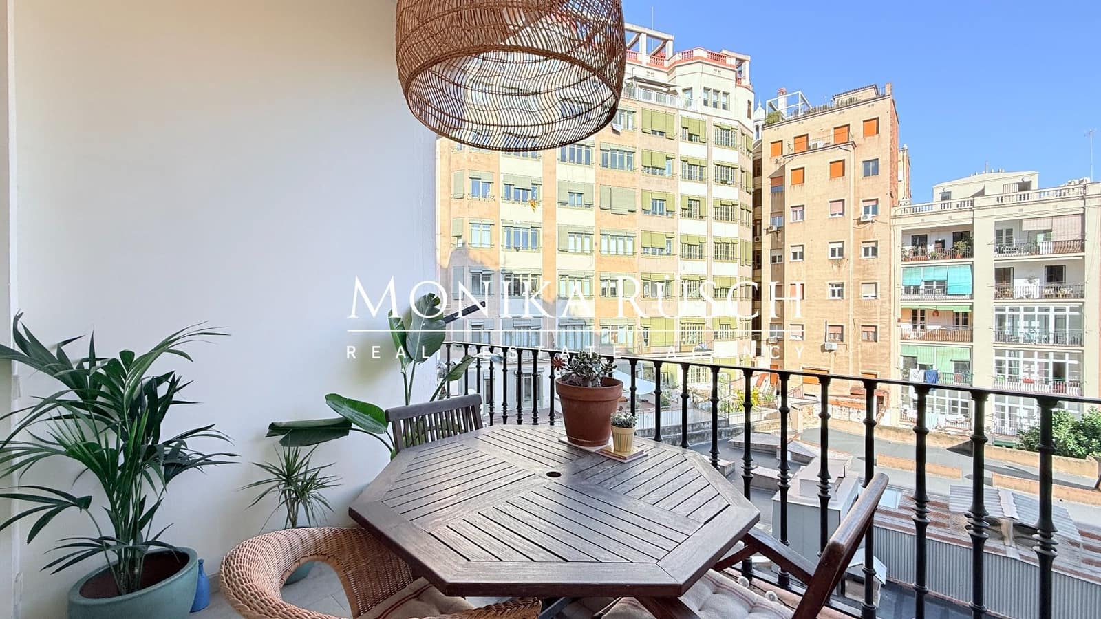 3 makuuhuone Asunto myytävänä paikassa Barcelona kaupunki - 1 125 000 € (Ref: 9838873)