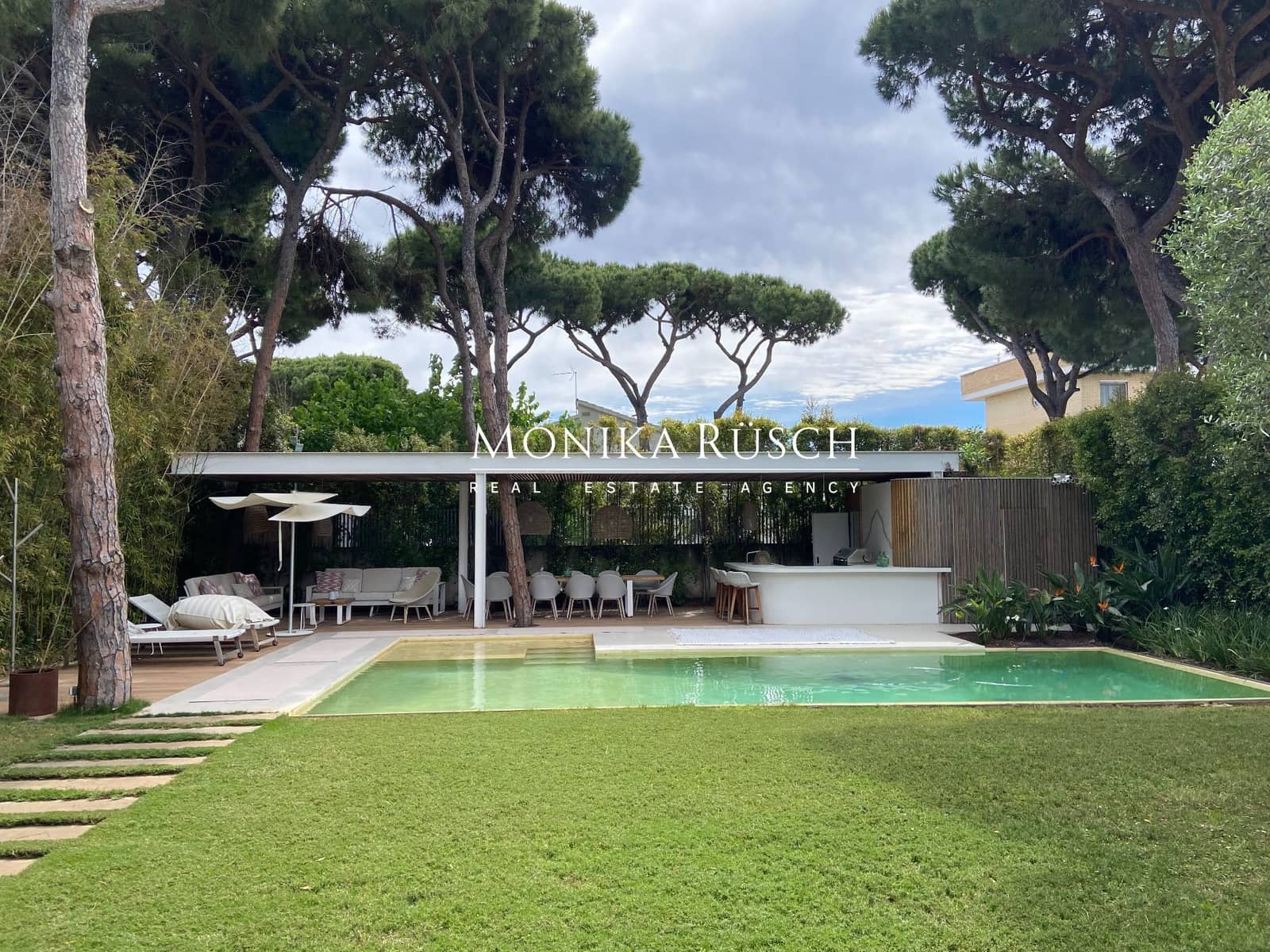 5 soveværelse Villa til leje i Castelldefels med swimmingpool garage - € 19.000 (Ref: 9844815)