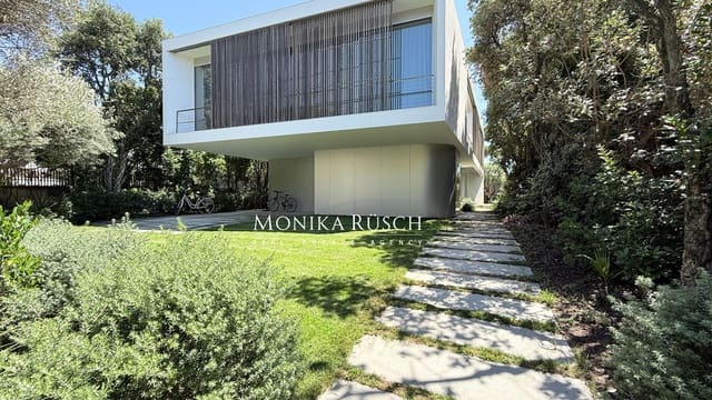 Chalet de 5 habitaciones en Castelldefels en alquiler con piscina garaje - 18.000 € (Ref: 9844815)