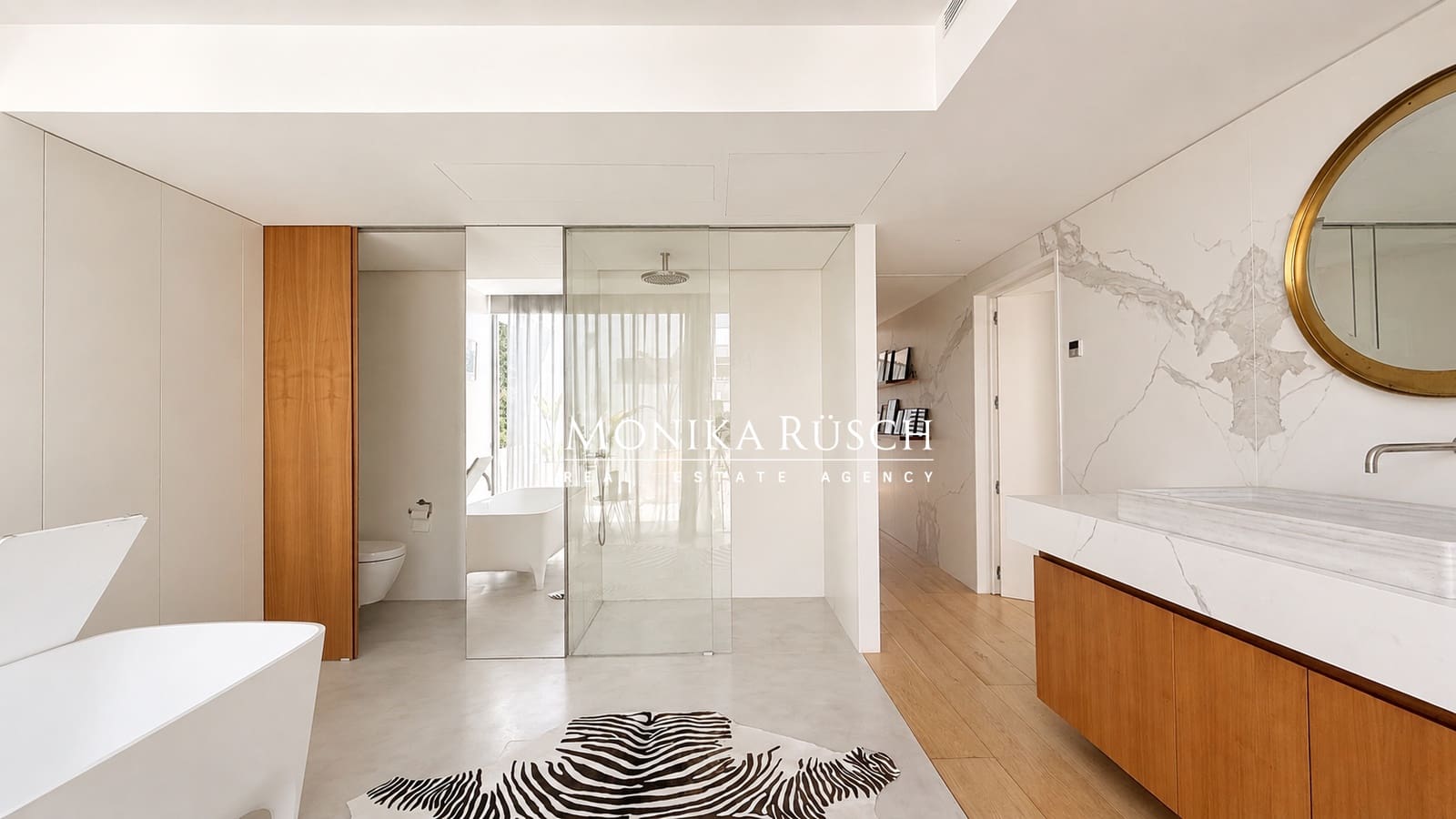 5 bedroom Villa for rent in Castelldefels with pool garage - € 18,000 (Ref: 9844815)