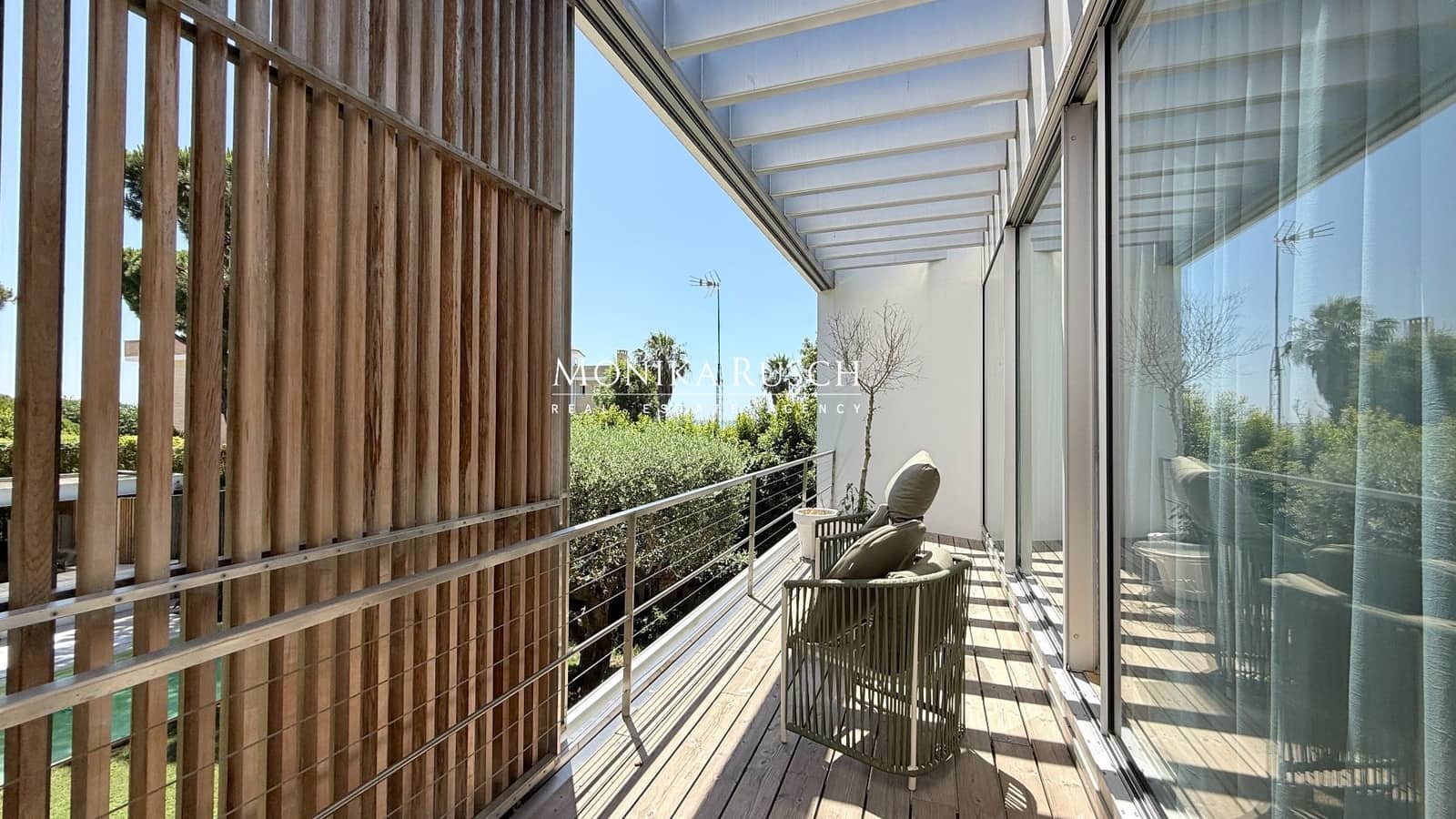 5 bedroom Villa for rent in Castelldefels with pool garage - € 18,000 (Ref: 9844815)
