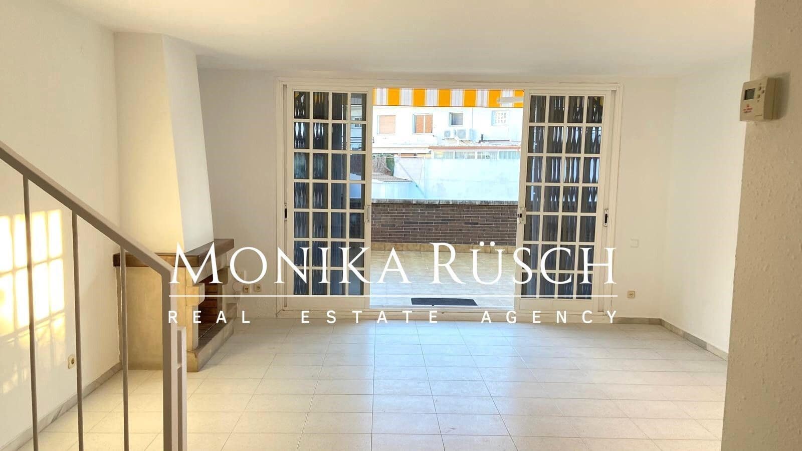 5 sovrum Semi-fristående Villa till salu i Castelldefels med pool garage - 980 000 € (Ref: 9864008)