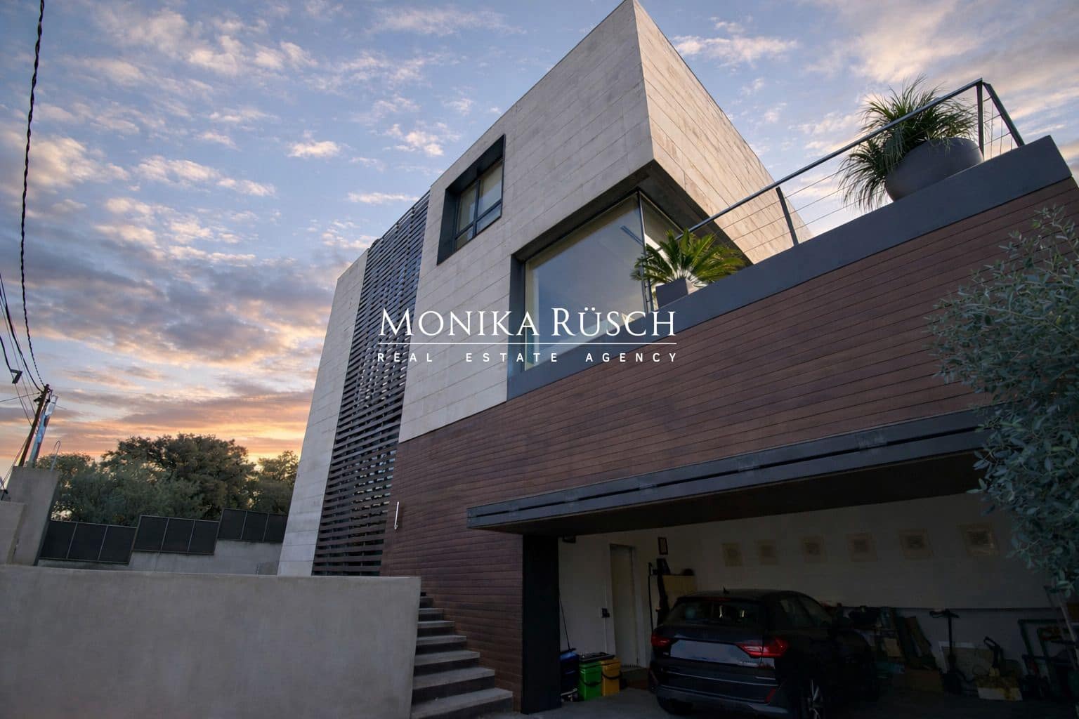 6 bedroom Villa for sale in Sant Cugat del Valles with pool garage - € 1,950,000 (Ref: 9875646)