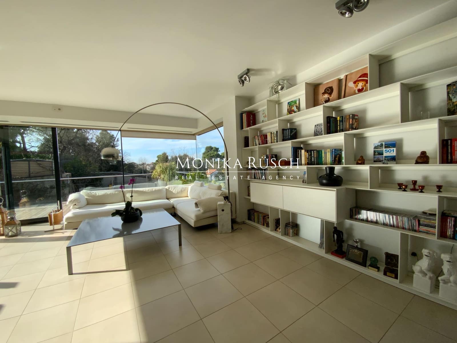 6 bedroom Villa for sale in Sant Cugat del Valles with pool garage - € 1,950,000 (Ref: 9875646)