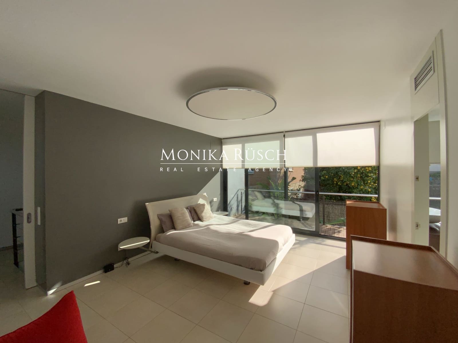6 bedroom Villa for sale in Sant Cugat del Valles with pool garage - € 1,950,000 (Ref: 9875646)