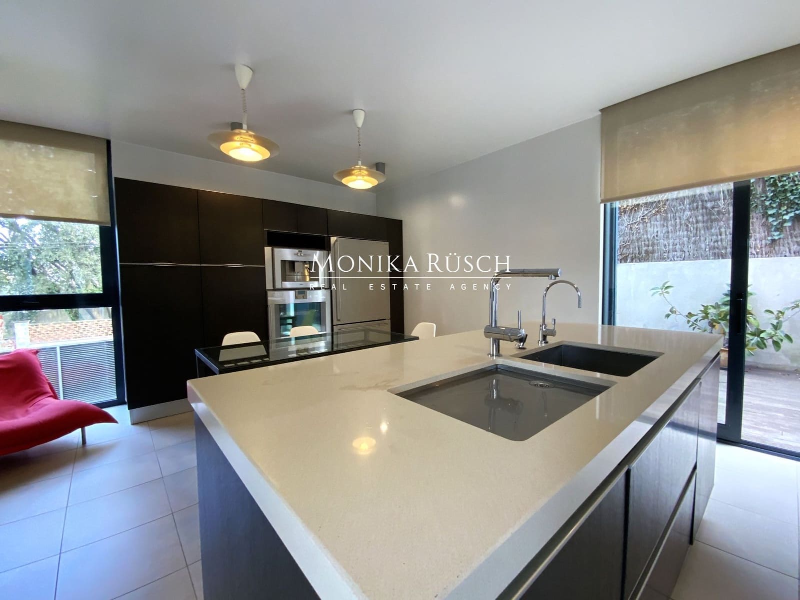 6 bedroom Villa for sale in Sant Cugat del Valles with pool garage - € 1,950,000 (Ref: 9875646)