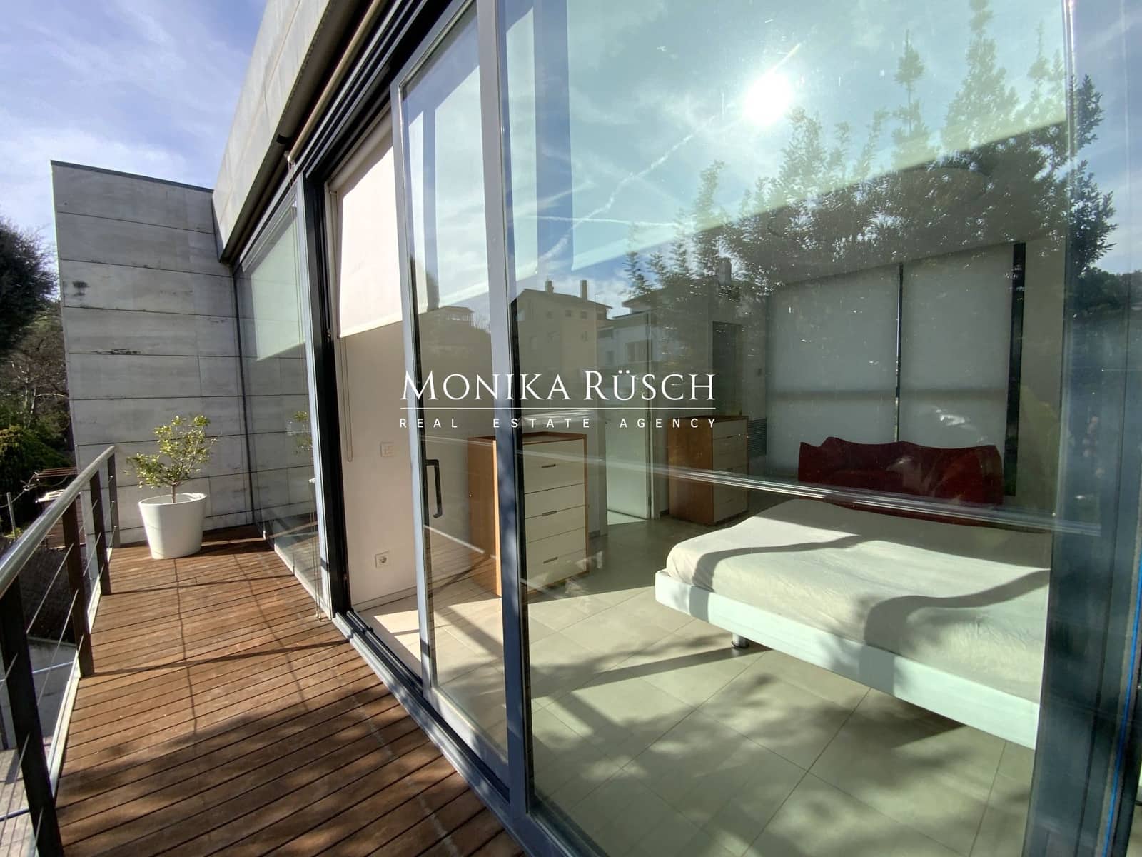 6 bedroom Villa for sale in Sant Cugat del Valles with pool garage - € 1,950,000 (Ref: 9875646)