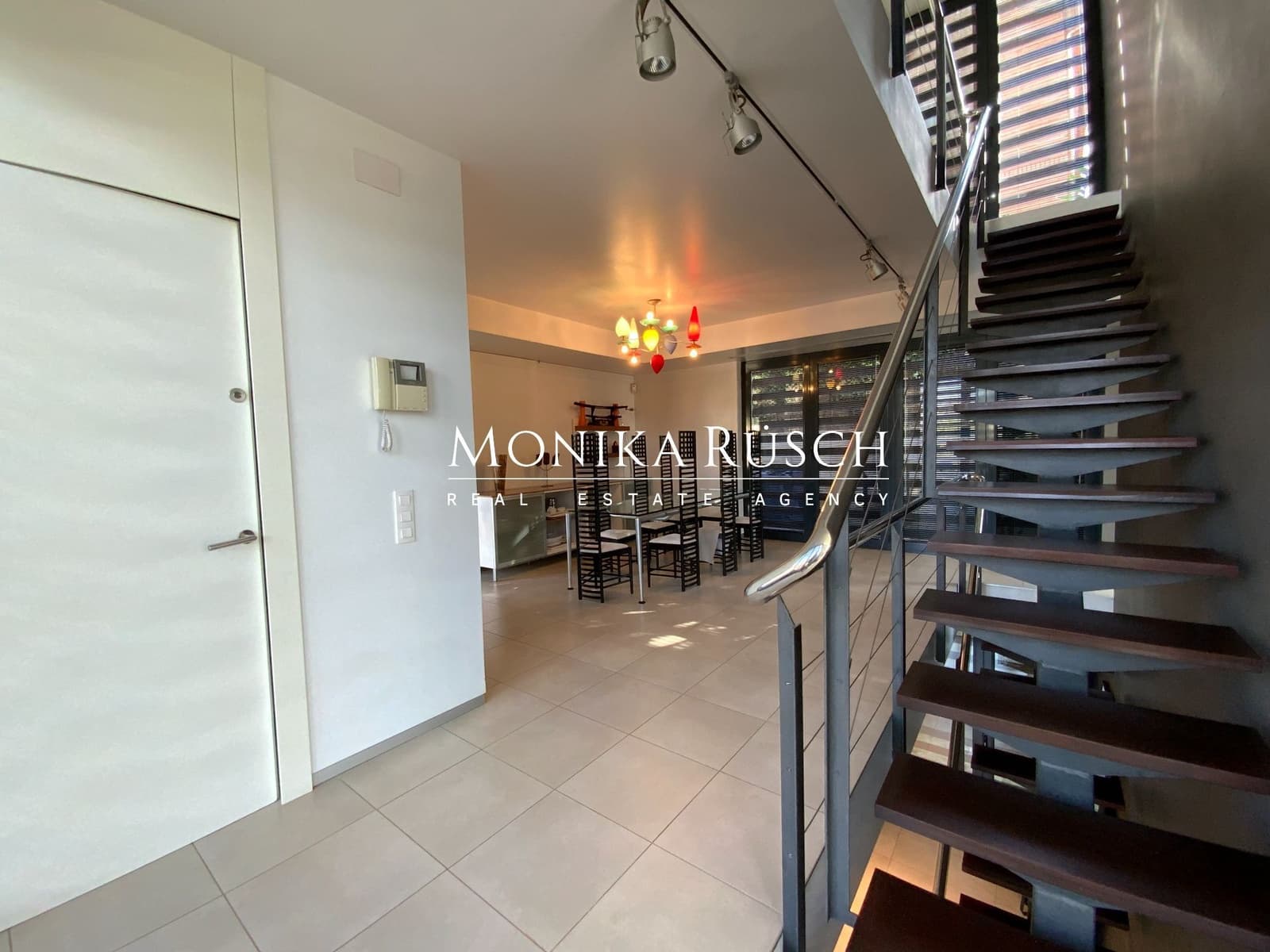 6 bedroom Villa for sale in Sant Cugat del Valles with pool garage - € 1,950,000 (Ref: 9875646)