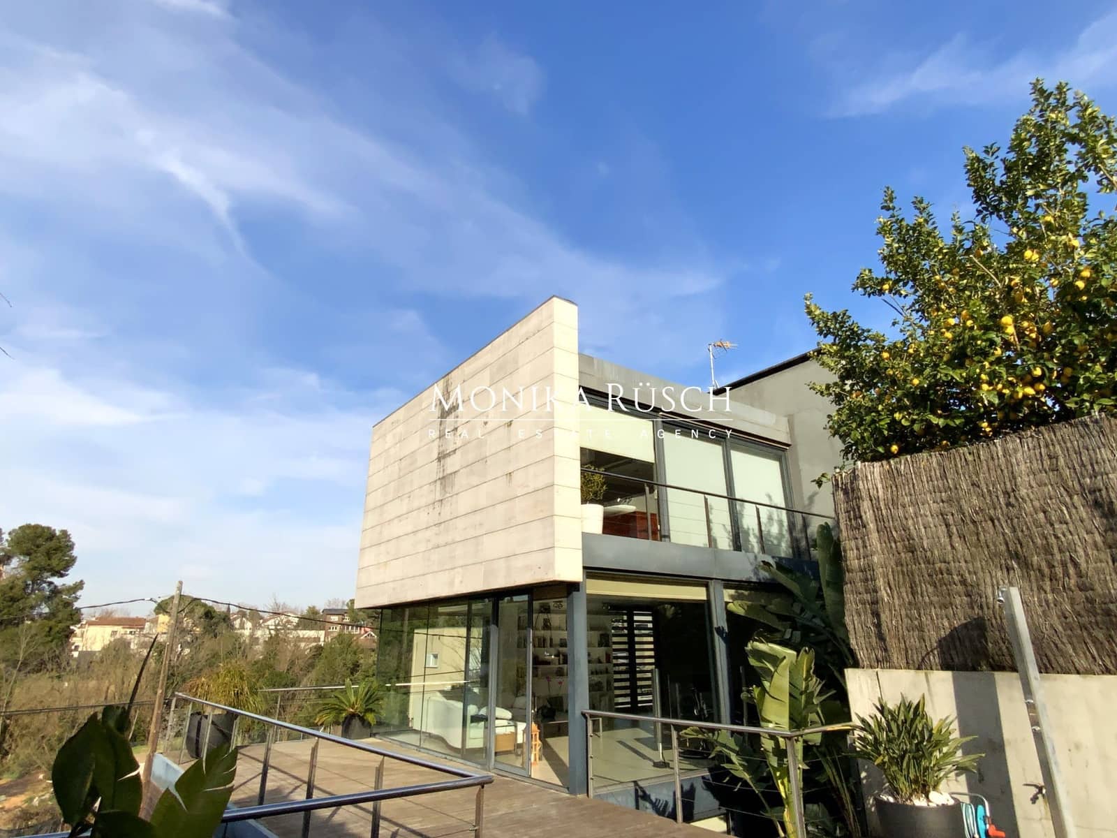 6 bedroom Villa for sale in Sant Cugat del Valles with pool garage - € 1,950,000 (Ref: 9875646)