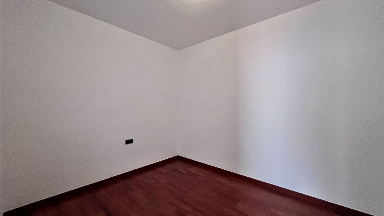 4 sypialnia Mieszkanie do wynajęcia w Miasto Barcelona z garażem - 2 489 € (Ref: 9891625)