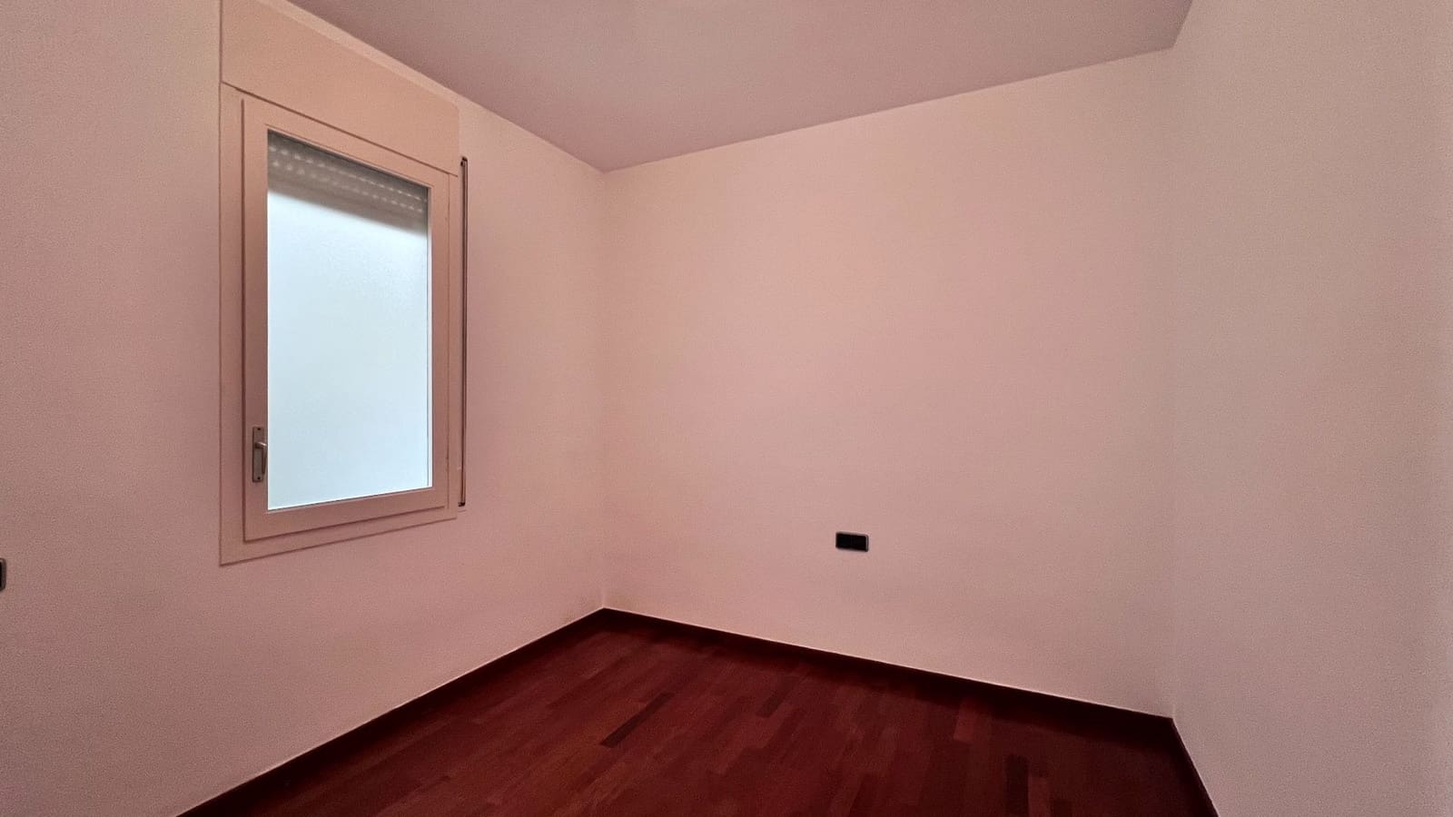 4 sypialnia Mieszkanie do wynajęcia w Miasto Barcelona z garażem - 2 489 € (Ref: 9891625)