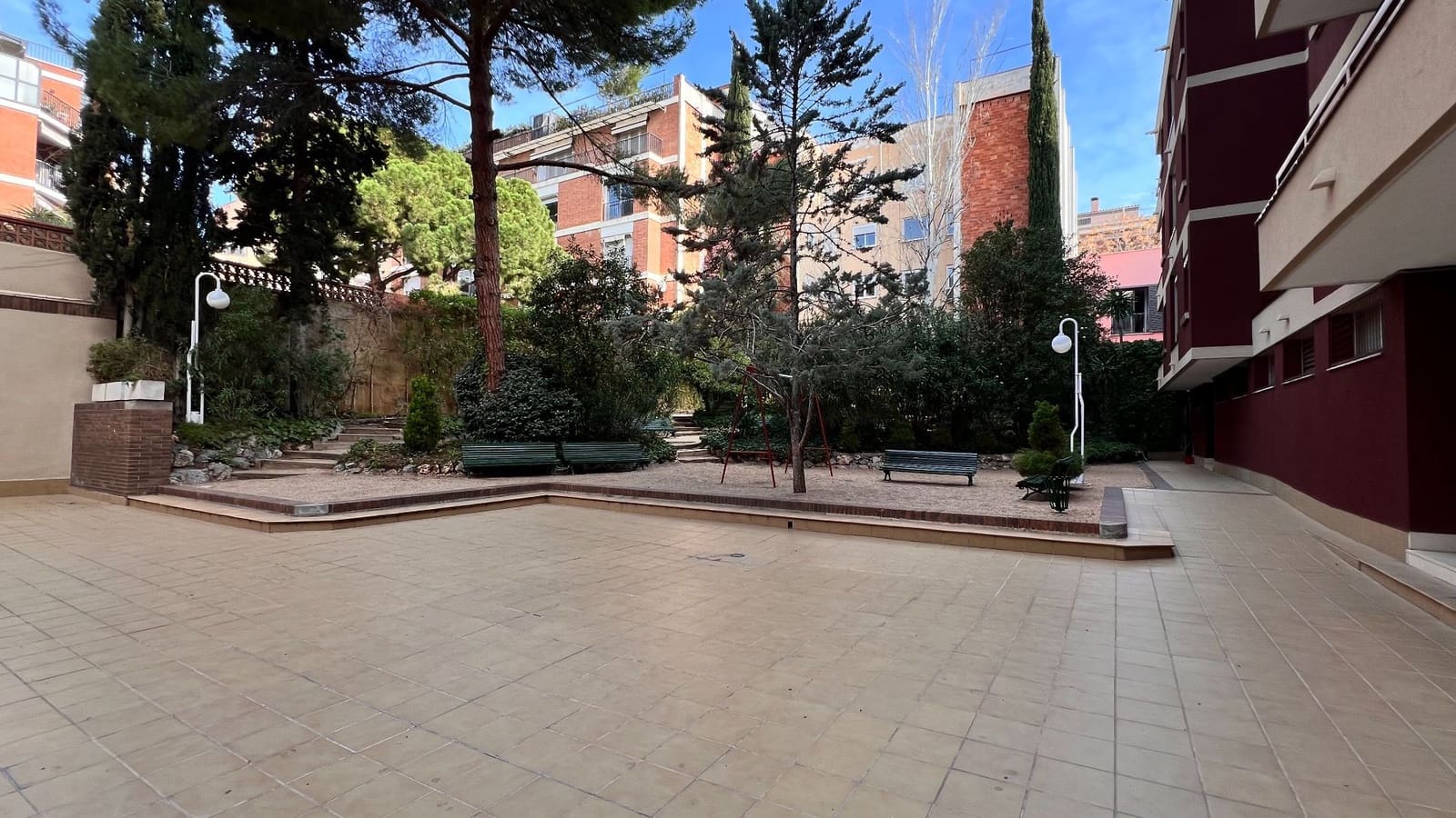 4 sypialnia Mieszkanie do wynajęcia w Miasto Barcelona z garażem - 2 489 € (Ref: 9891625)
