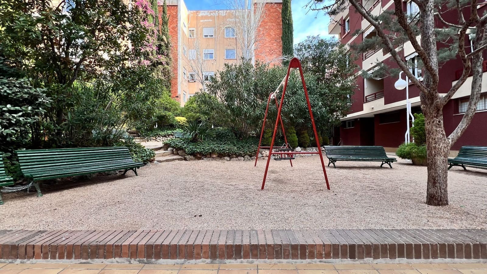 4 sypialnia Mieszkanie do wynajęcia w Miasto Barcelona z garażem - 2 489 € (Ref: 9891625)