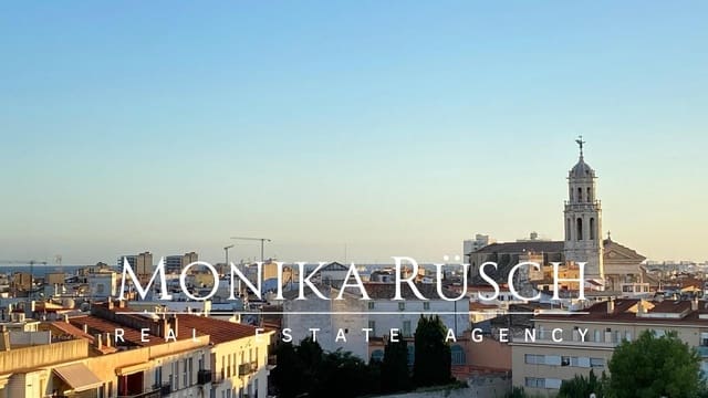 3 sovrum Takvåning att hyra i Vilanova i la Geltrú - 2 500 € (Ref: 9895728)