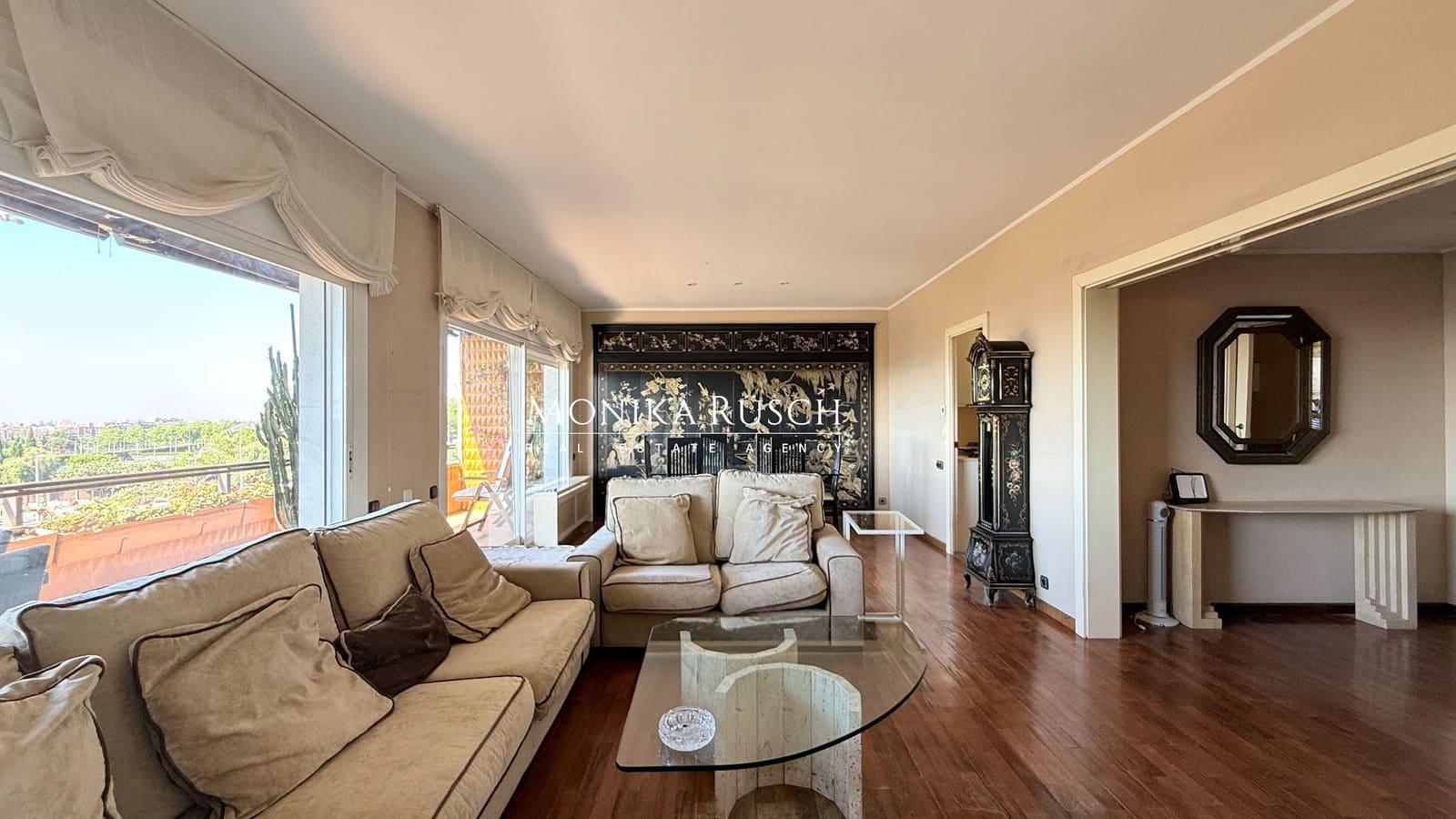 5 quarto Apartamento para venda em Barcelona cidade com piscina garagem - 1 250 000 € (Ref: 9902778)