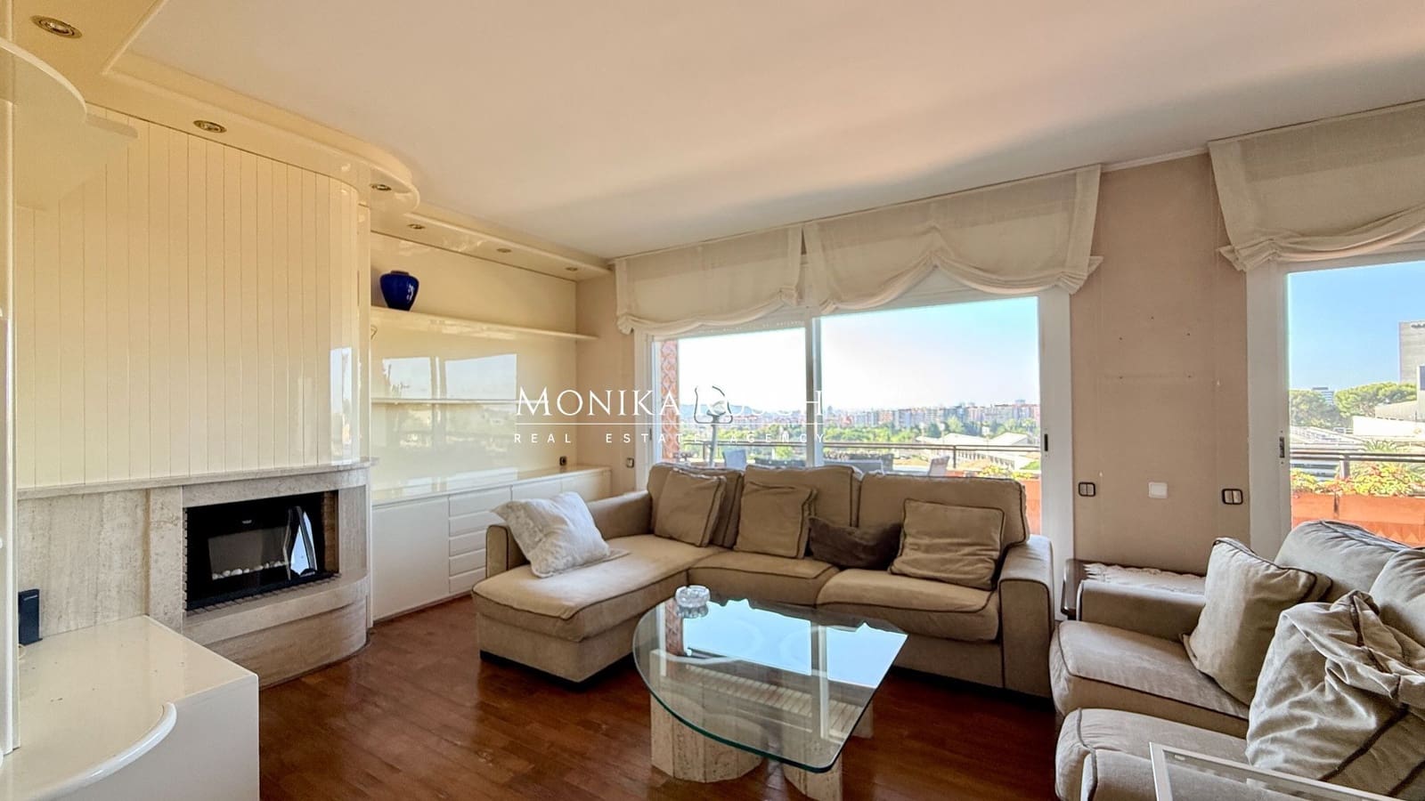 5 quarto Apartamento para venda em Barcelona cidade com piscina garagem - 1 250 000 € (Ref: 9902778)