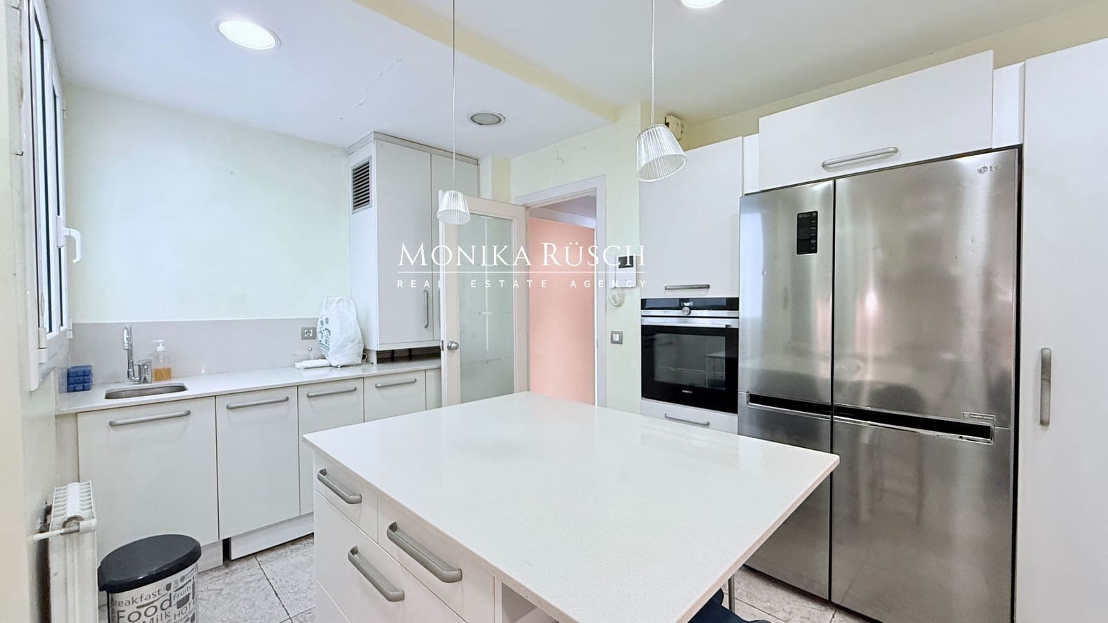 5 quarto Apartamento para venda em Barcelona cidade com piscina garagem - 1 250 000 € (Ref: 9902778)