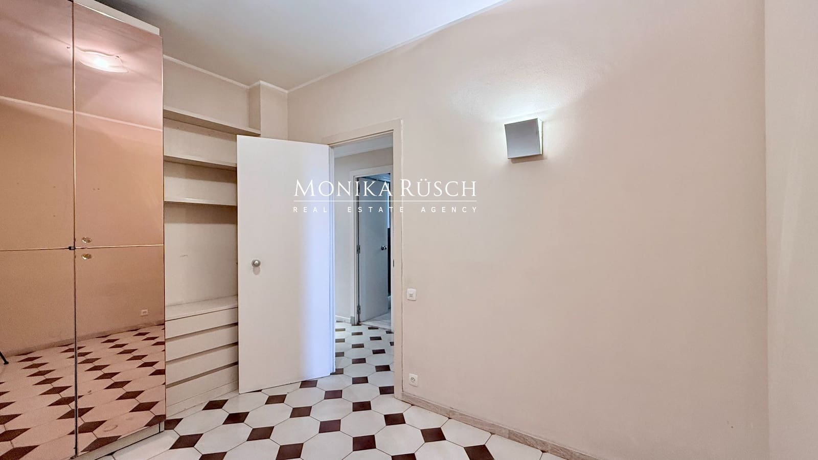 5 quarto Apartamento para venda em Barcelona cidade com piscina garagem - 1 250 000 € (Ref: 9902778)