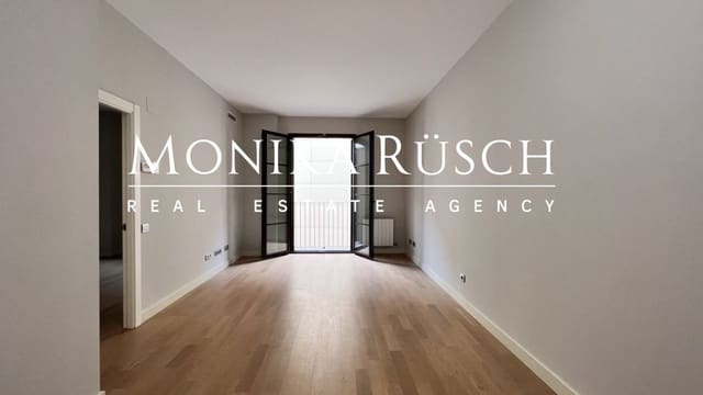 3 bedroom Flat for sale in Barcelona city with pool garage - € 780,000 (Ref: 9902787)