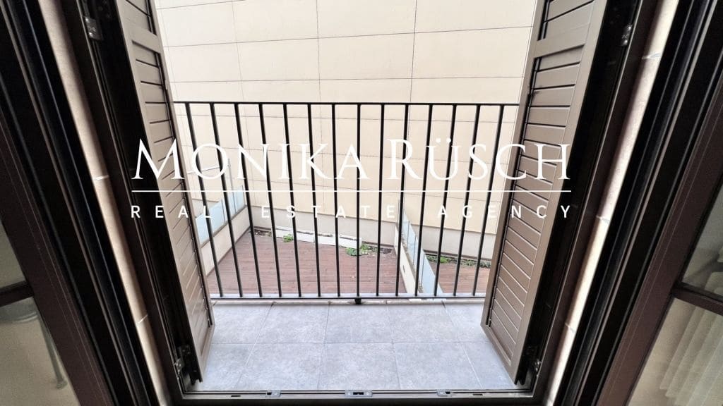 3 bedroom Flat for sale in Barcelona city with pool garage - € 780,000 (Ref: 9902787)