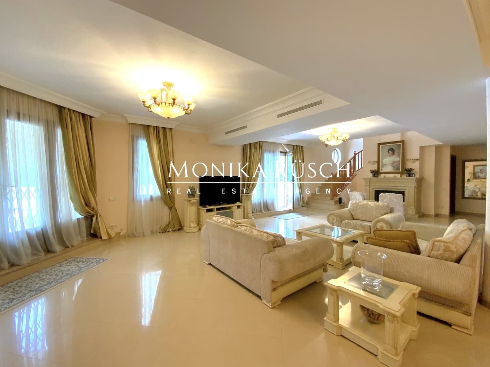 7 Zimmer Villa zu verkaufen in Castelldefels mit Pool Garage - 3.290.000 € (Ref: 9910006)