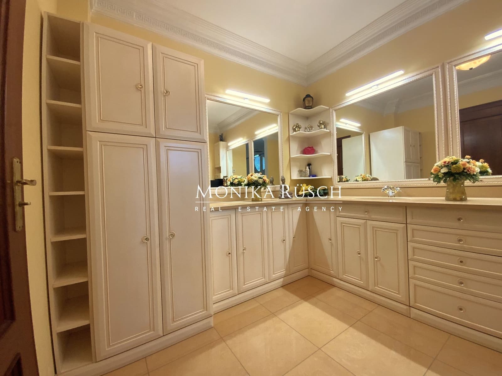 7 Zimmer Villa zu verkaufen in Castelldefels mit Pool Garage - 3.290.000 € (Ref: 9910006)