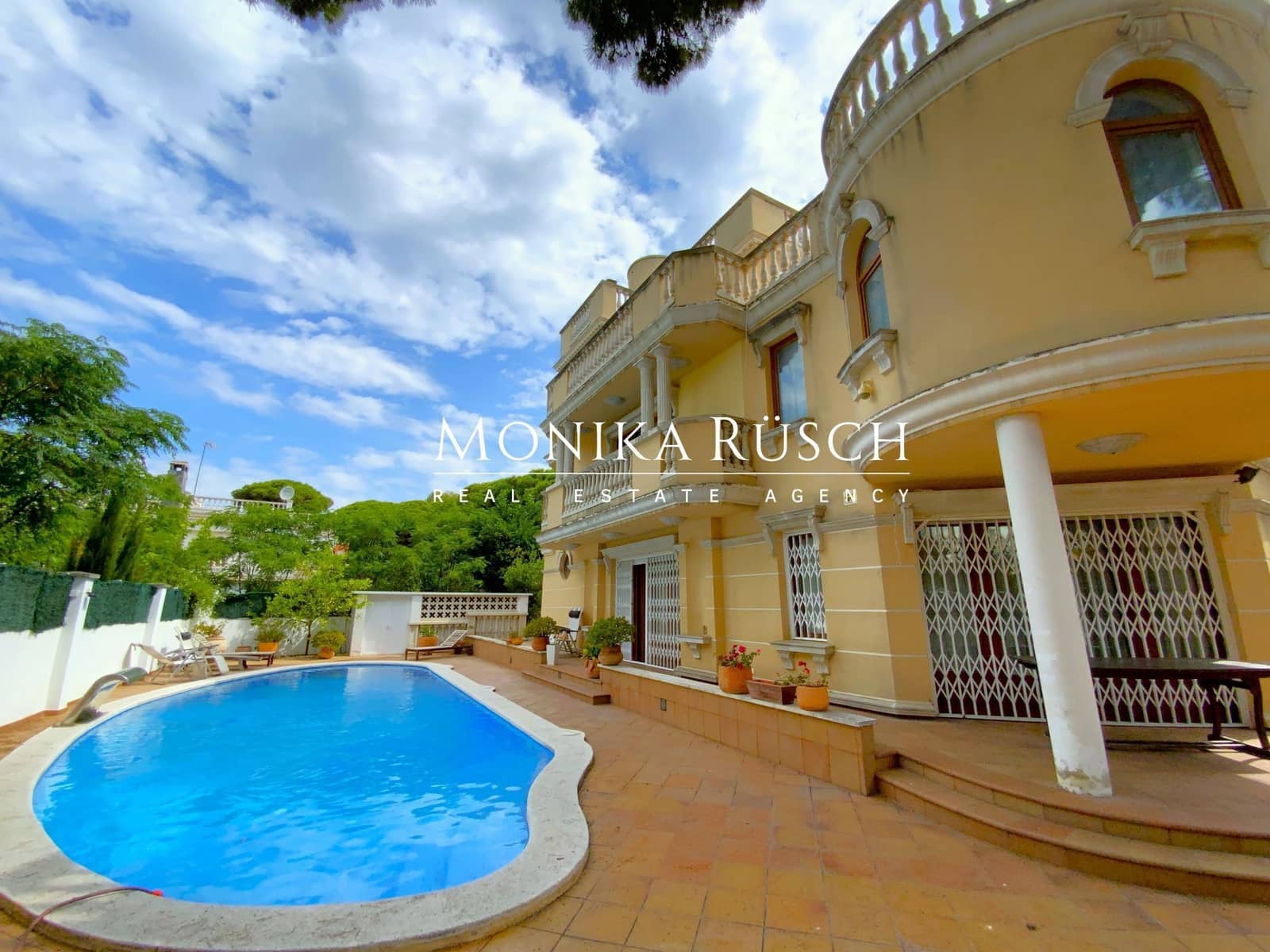 7 Zimmer Villa zu verkaufen in Castelldefels mit Pool Garage - 3.290.000 € (Ref: 9910006)