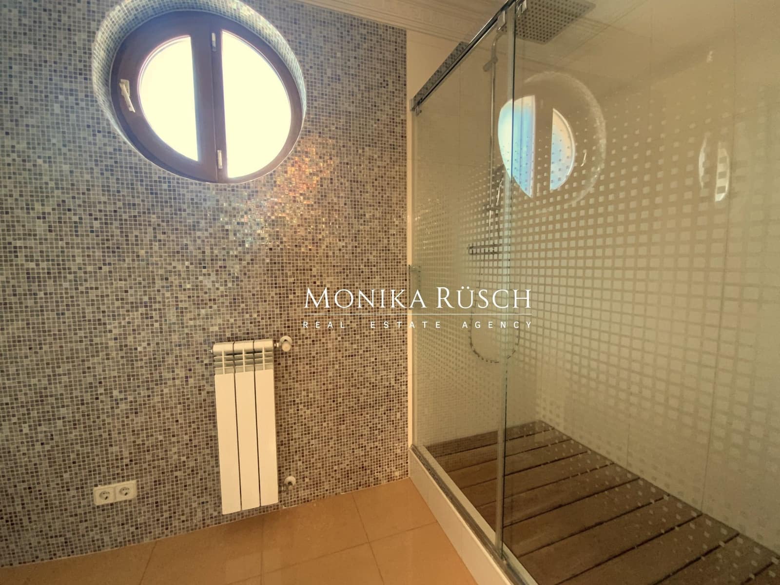 7 Zimmer Villa zu verkaufen in Castelldefels mit Pool Garage - 3.290.000 € (Ref: 9910006)