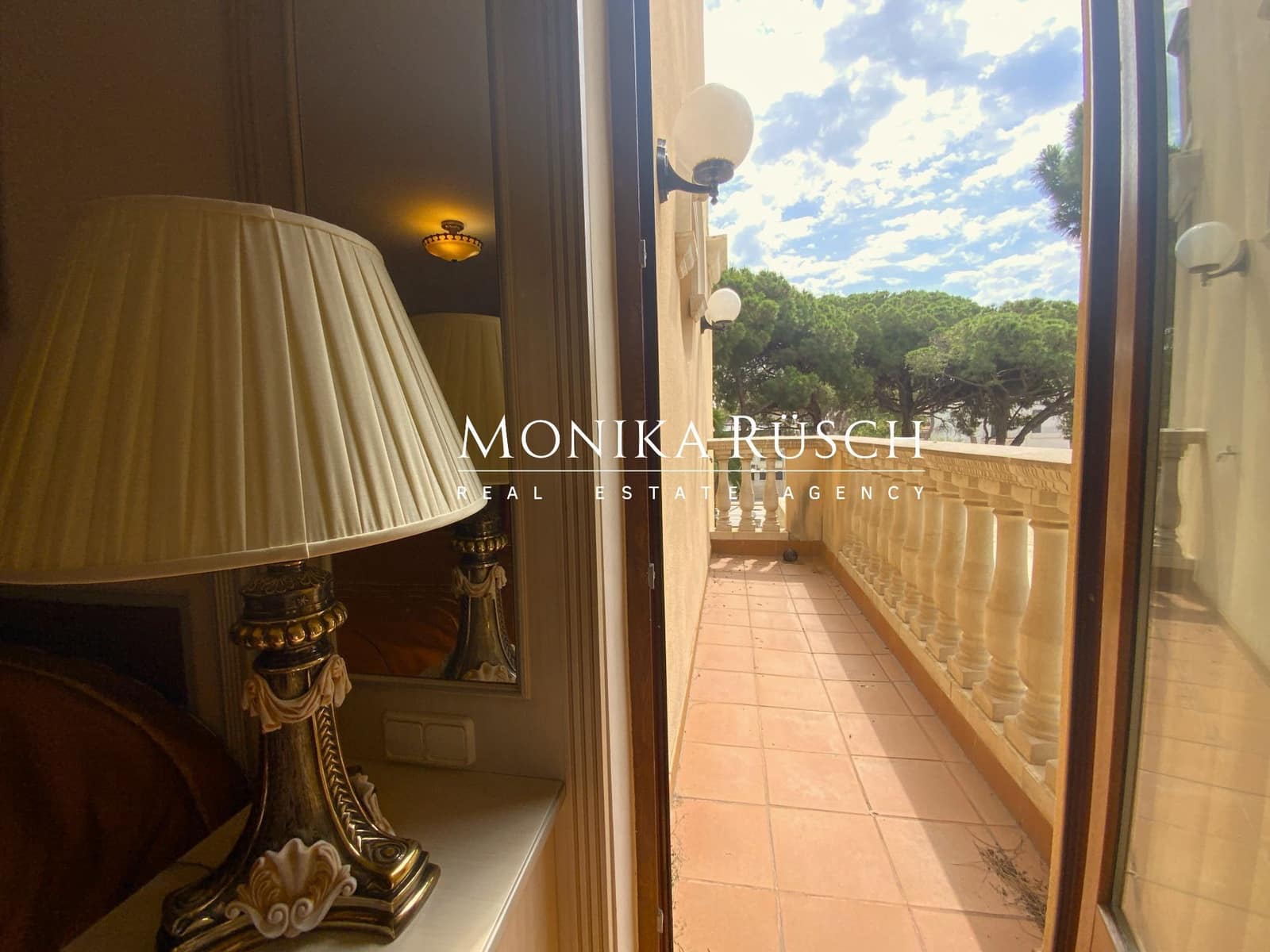 7 Zimmer Villa zu verkaufen in Castelldefels mit Pool Garage - 3.290.000 € (Ref: 9910006)