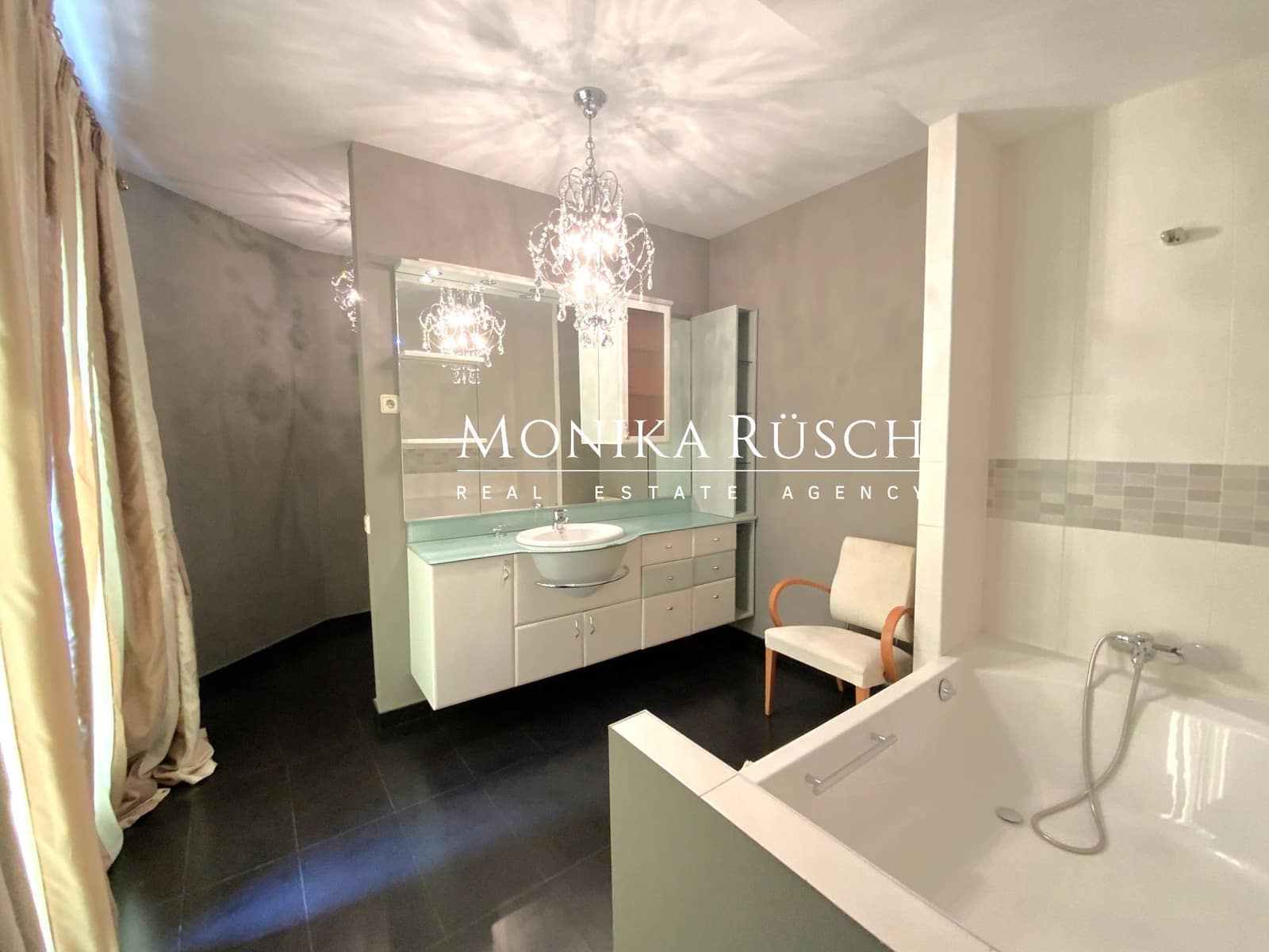 7 Zimmer Villa zu verkaufen in Castelldefels mit Pool Garage - 3.290.000 € (Ref: 9910006)