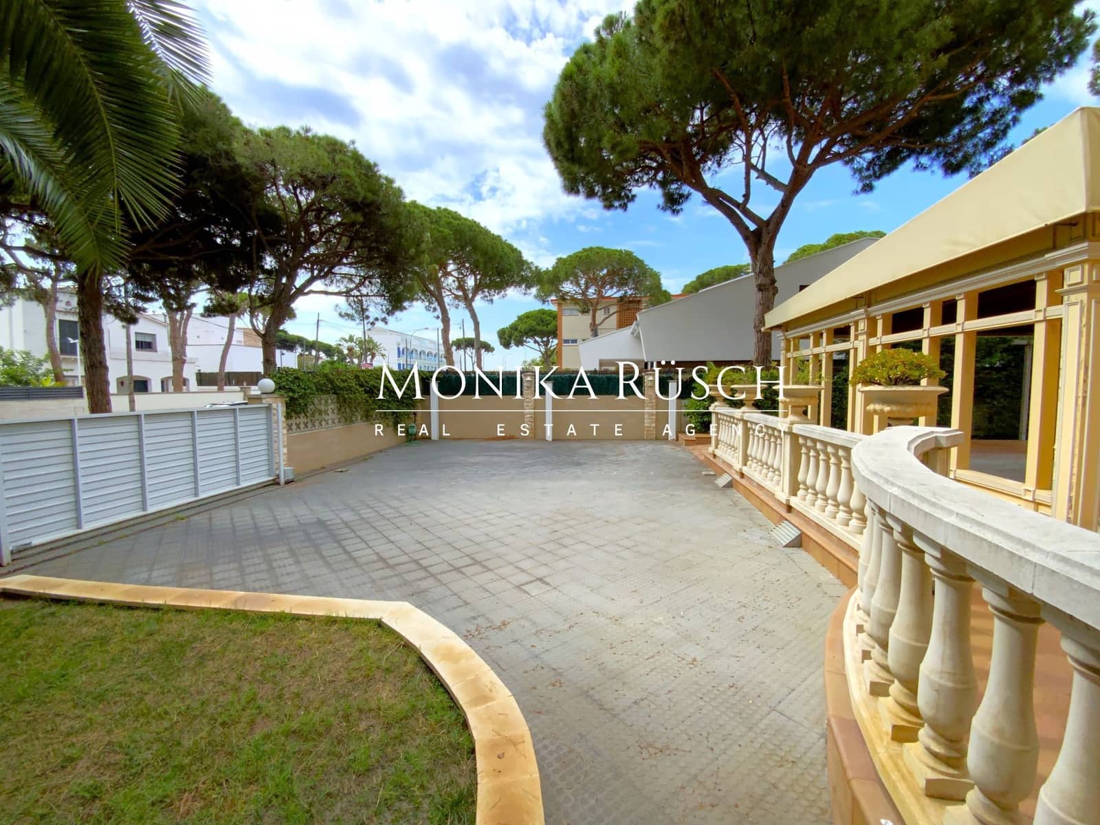 7 Zimmer Villa zu verkaufen in Castelldefels mit Pool Garage - 3.290.000 € (Ref: 9910006)