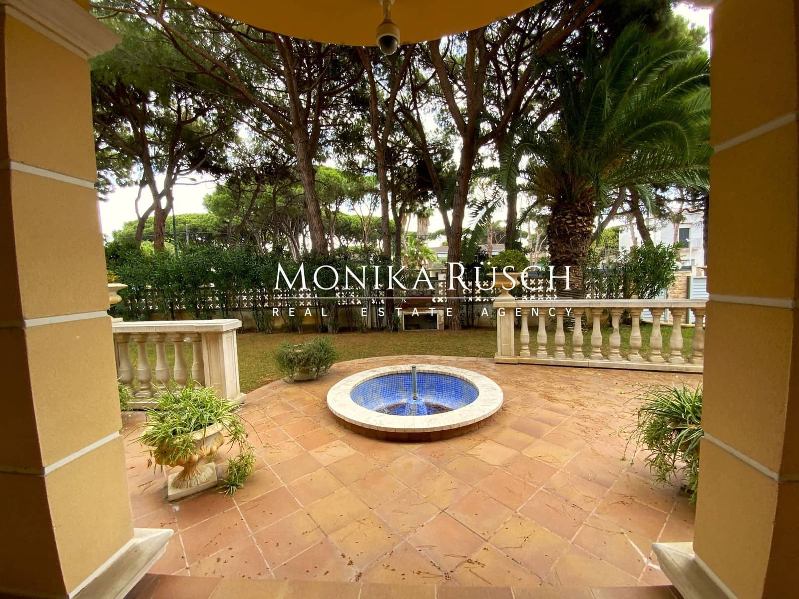 7 Zimmer Villa zu verkaufen in Castelldefels mit Pool Garage - 3.290.000 € (Ref: 9910006)