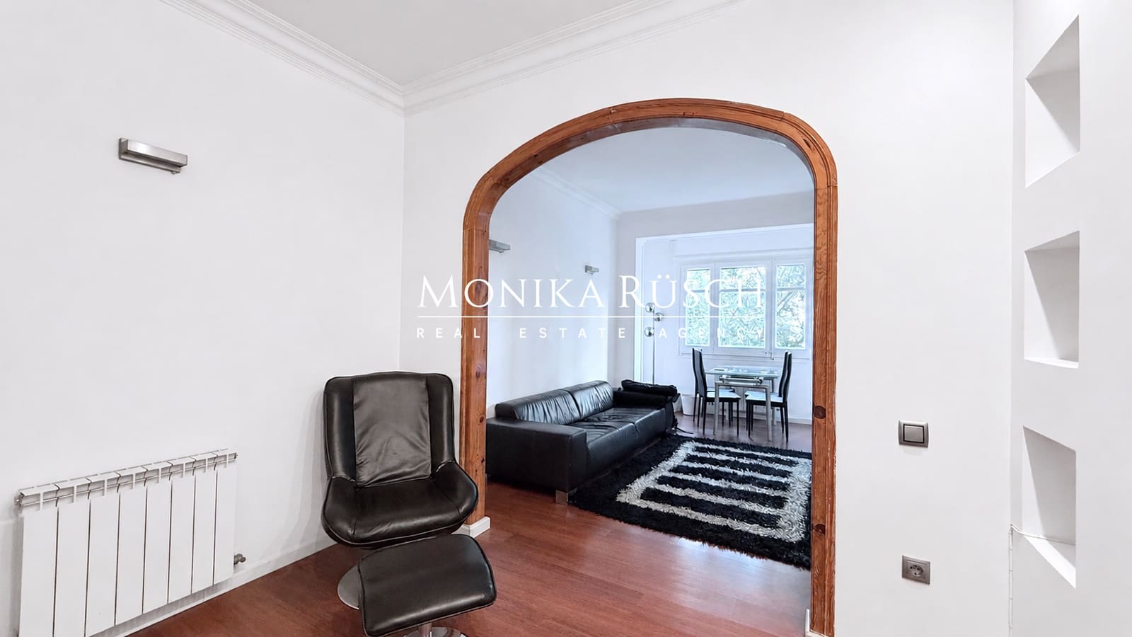3 bedroom Flat for sale in Barcelona city - € 521,000 (Ref: 9919316)