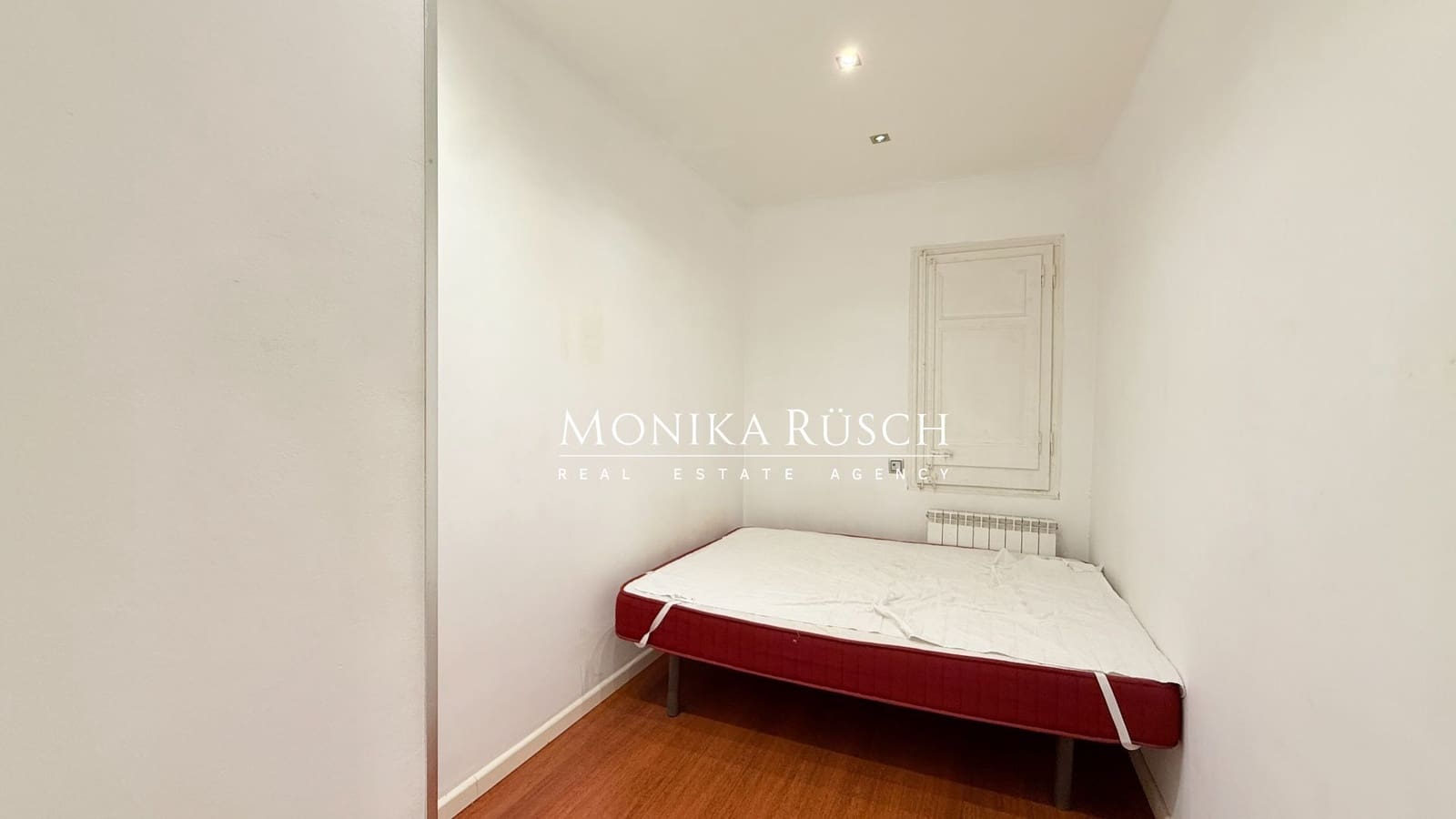 3 bedroom Flat for sale in Barcelona city - € 521,000 (Ref: 9919316)