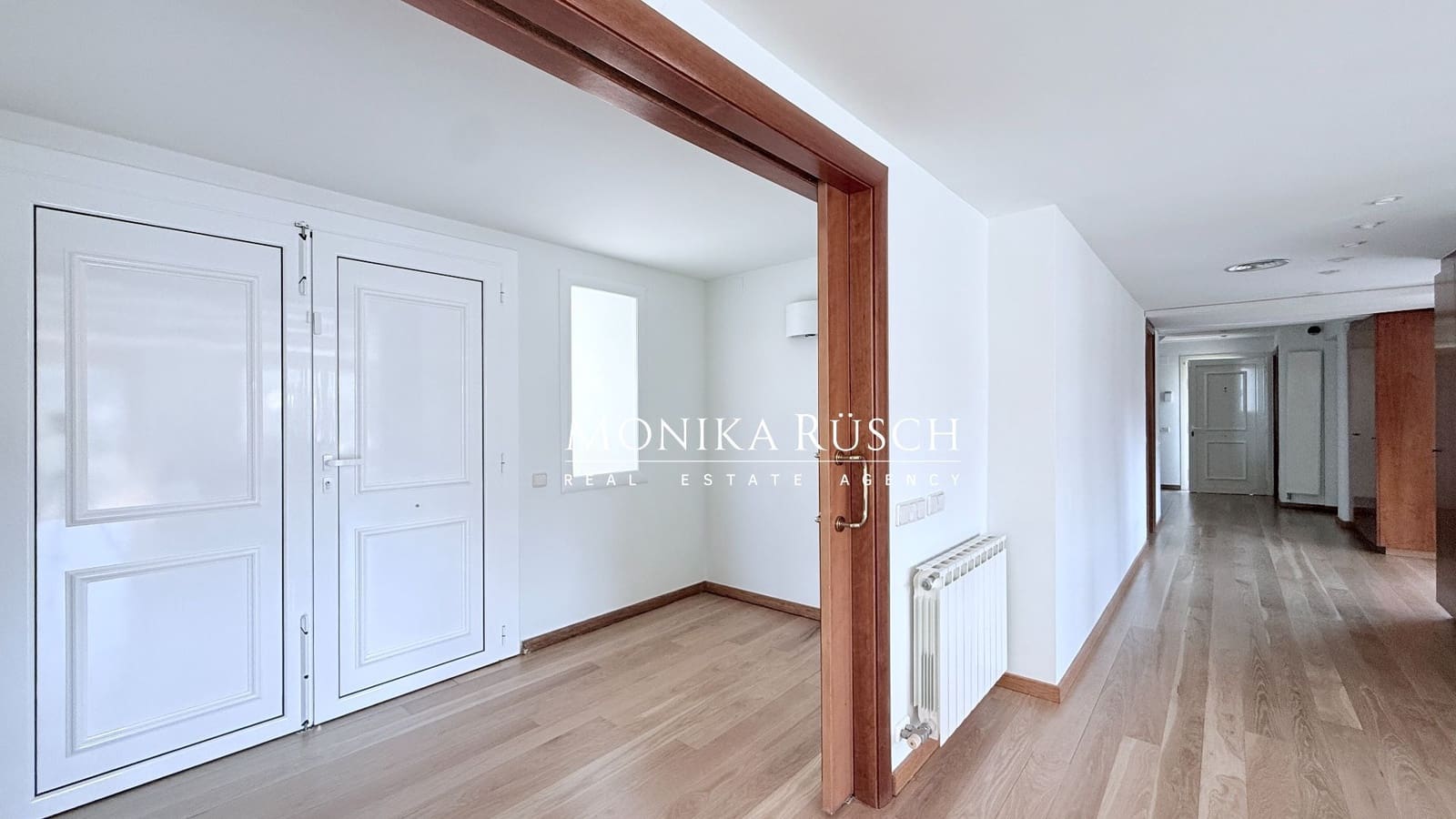 6 Zimmer Villa zu verkaufen in Barcelona Stadt mit Pool Garage - 2.300.000 € (Ref: 9919318)