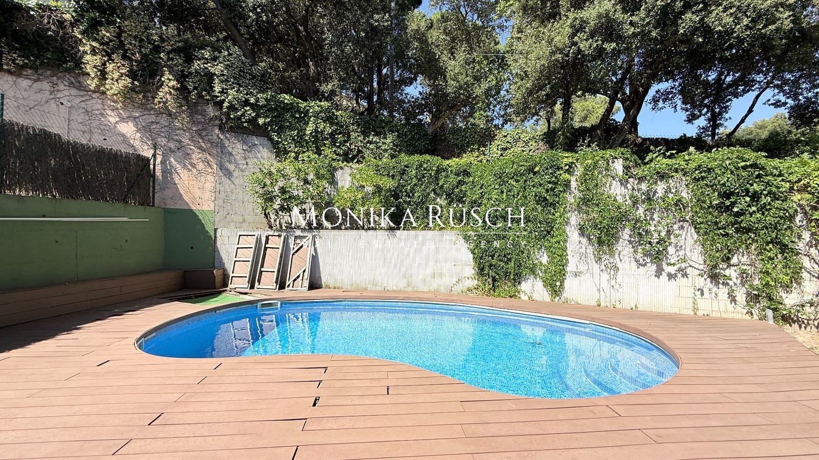 6 Zimmer Villa zu verkaufen in Barcelona Stadt mit Pool Garage - 2.300.000 € (Ref: 9919318)
