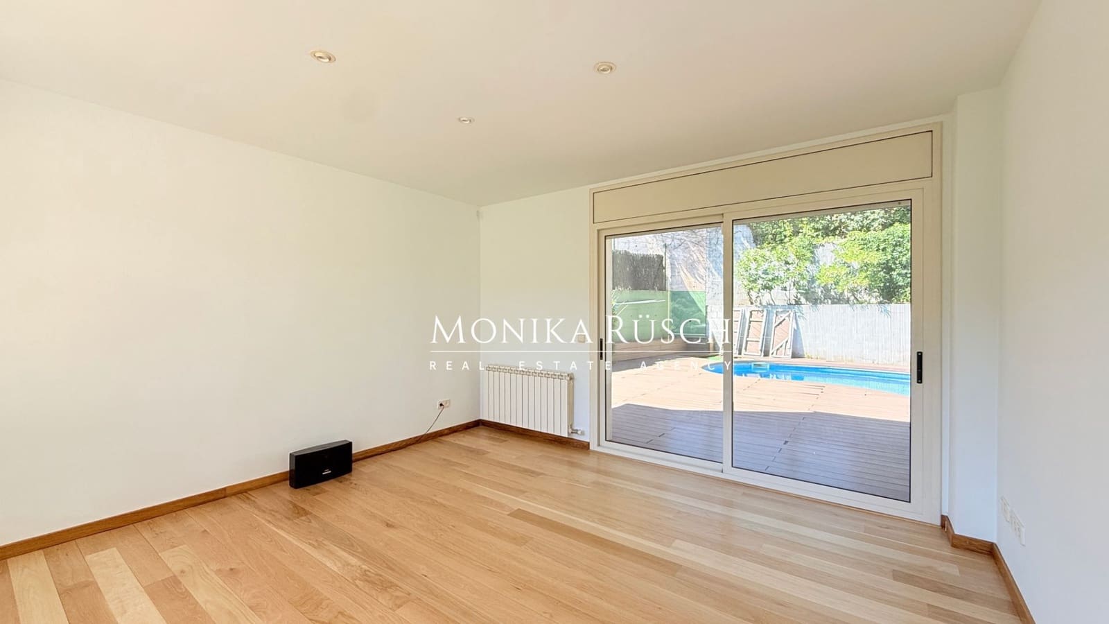 6 soveværelse Villa til leje i Barcelona by med swimmingpool garage - € 5.500 (Ref: 9946948)
