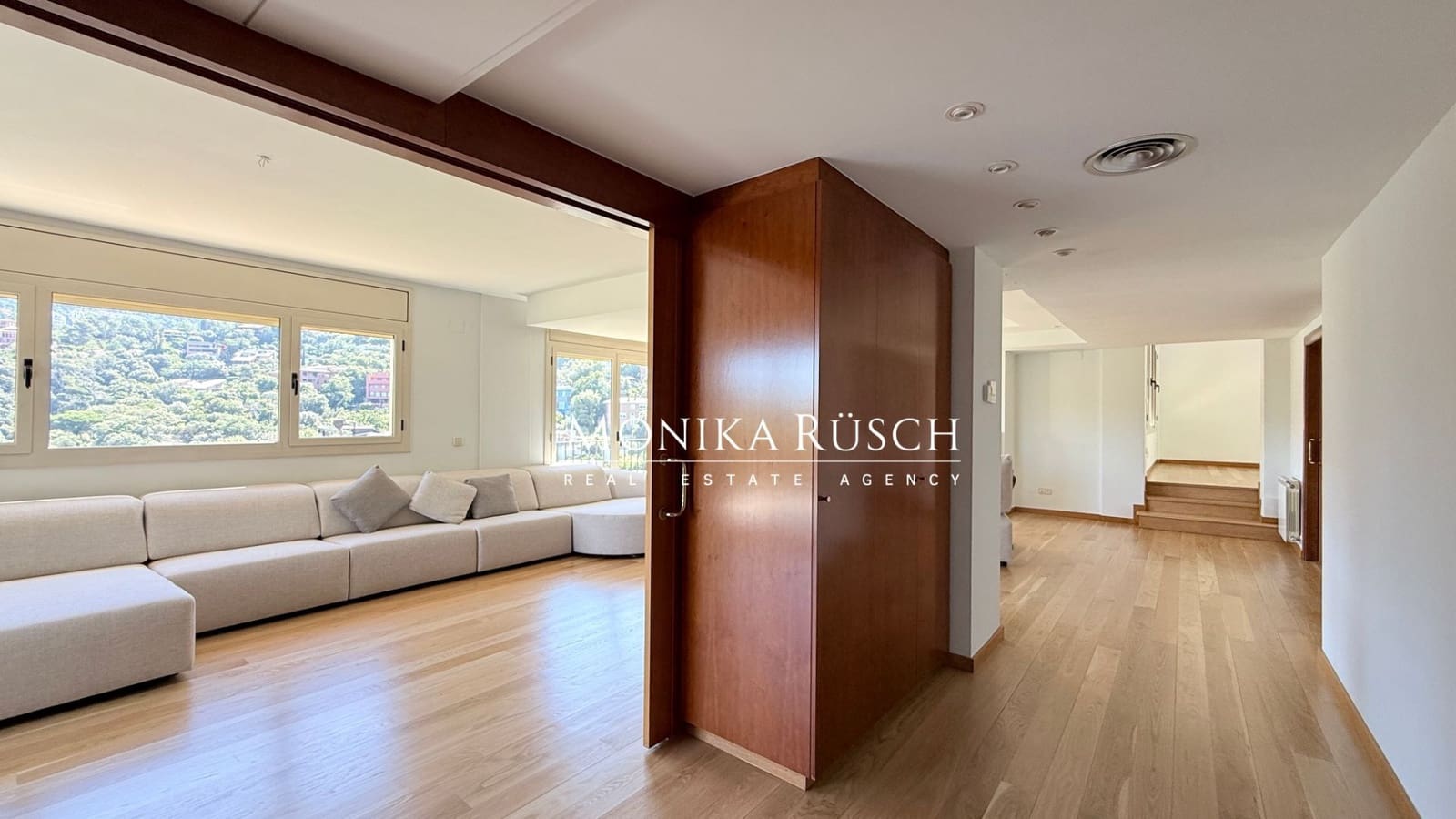 6 soveværelse Villa til leje i Barcelona by med swimmingpool garage - € 5.500 (Ref: 9946948)