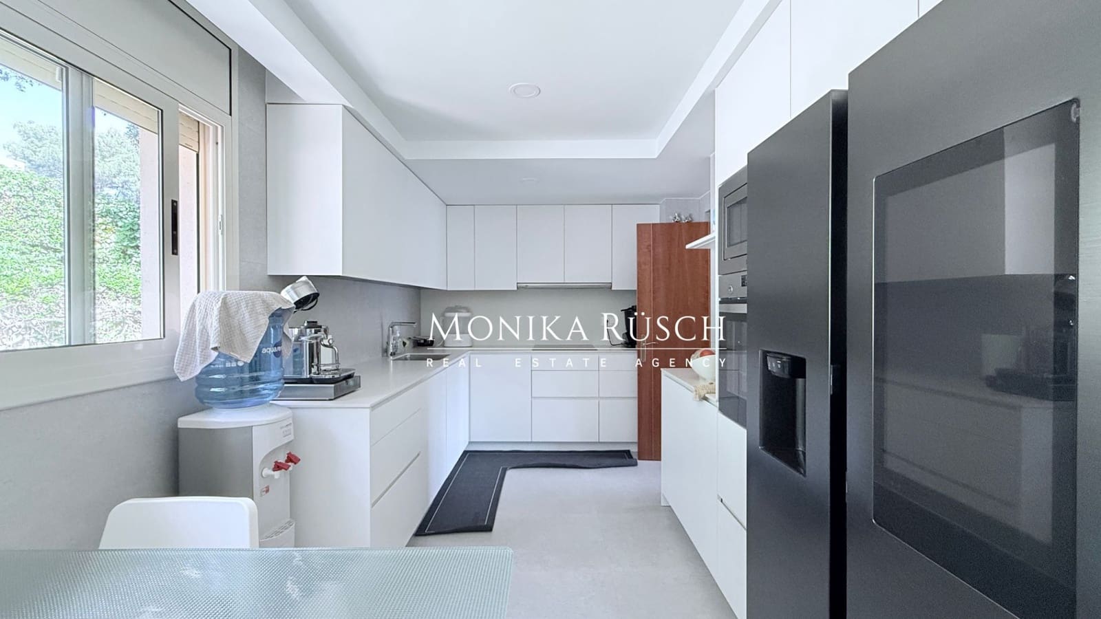 6 soveværelse Villa til leje i Barcelona by med swimmingpool garage - € 5.500 (Ref: 9946948)