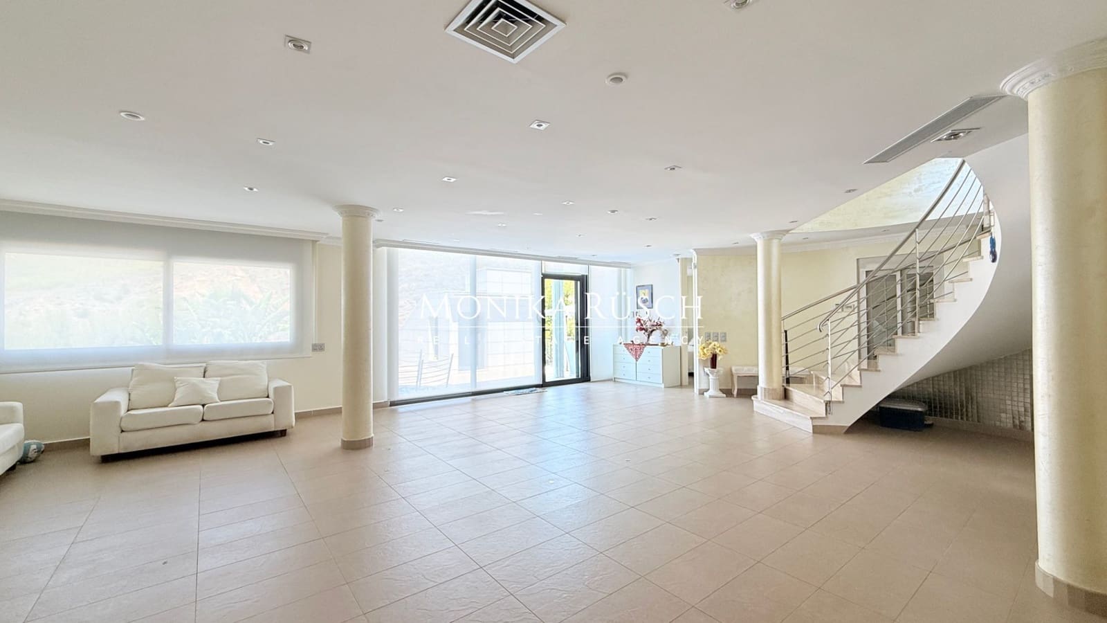 7 sypialnia Willa na sprzedaż w Sitges z basenem garażem - 2 750 000 € (Ref: 9956732)