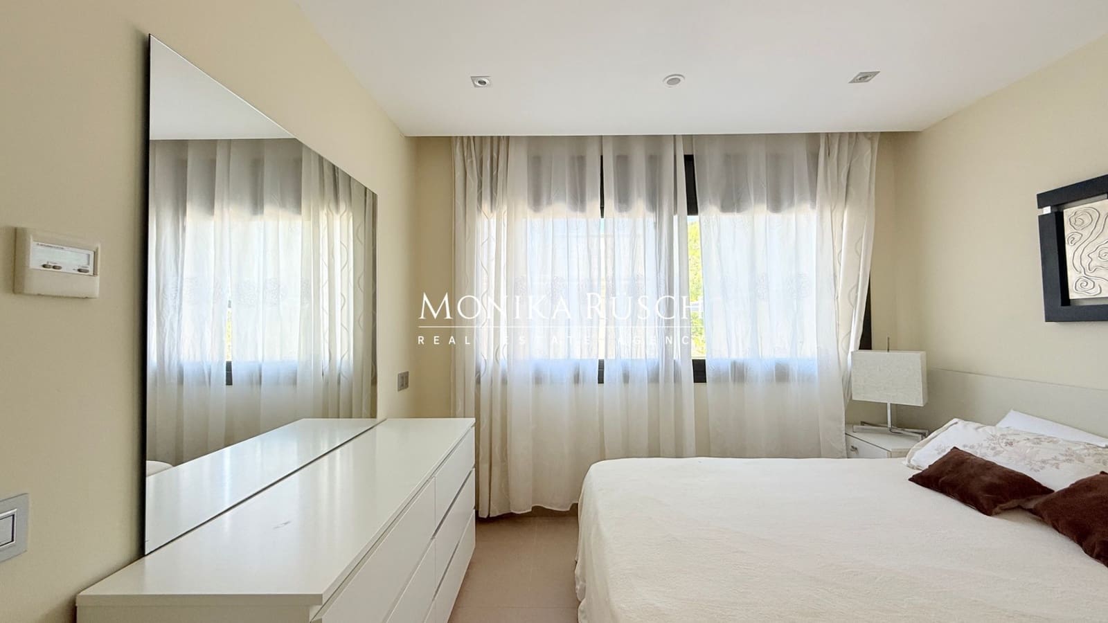 7 sypialnia Willa na sprzedaż w Sitges z basenem garażem - 2 750 000 € (Ref: 9956732)