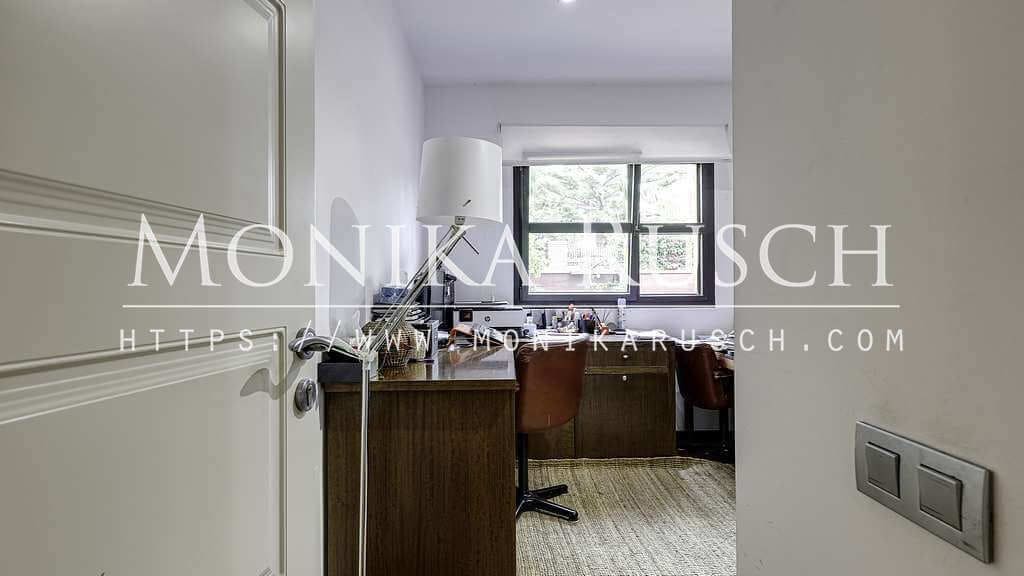 Chalet de 5 habitaciones en Castelldefels en venta con garaje - 1.390.000 € (Ref: 9961950)