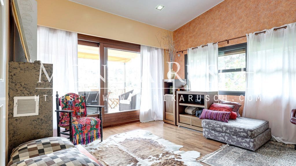 Chalet de 5 habitaciones en Castelldefels en venta con garaje - 1.390.000 € (Ref: 9961950)