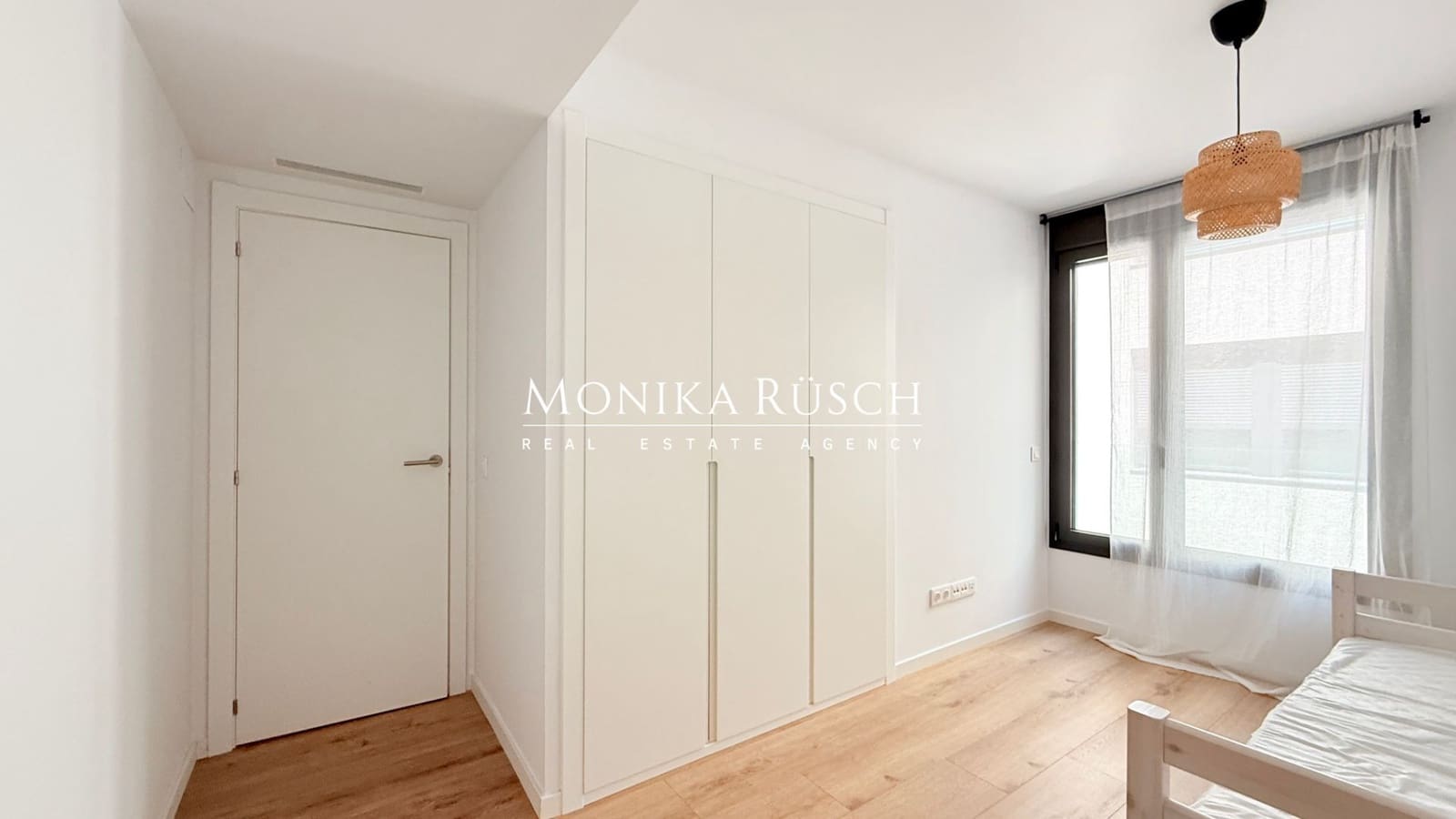 2 camera da letto Appartamento da affittare in Barcelona citta con garage - 2.200 € (Rif: 9964659)